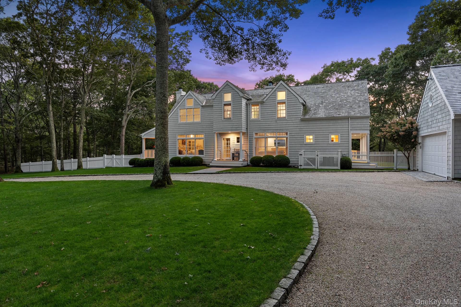 574 Route 114, Wainscott, NY 11975