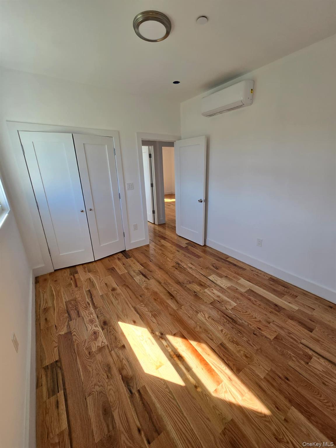 453 Beach 45 st, Far Rockaway, NY 11691