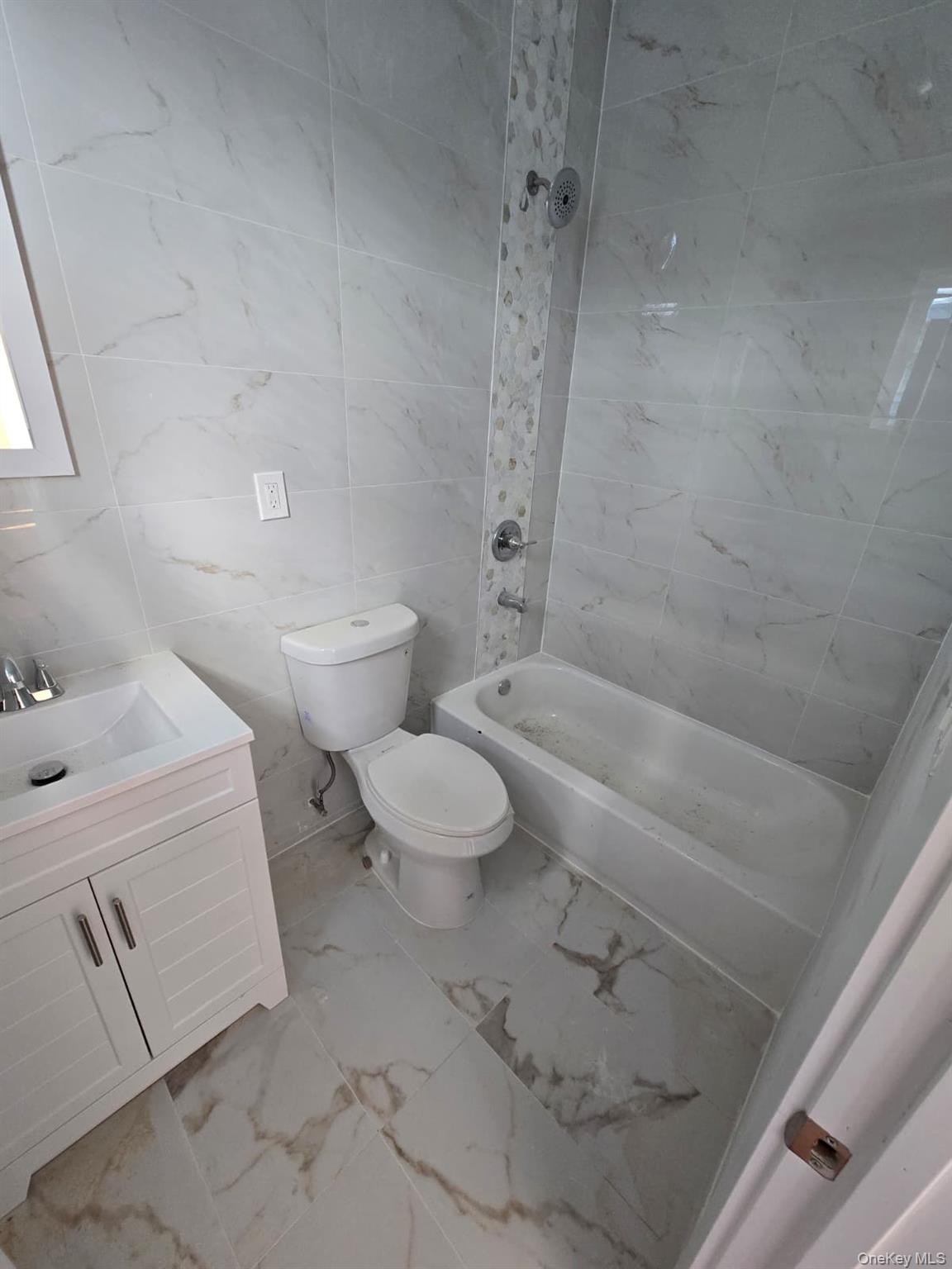 453 Beach 45 st, Far Rockaway, NY 11691