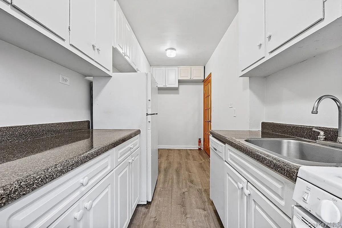 99-63 66th Avenue # F11, Rego Park, NY 11374