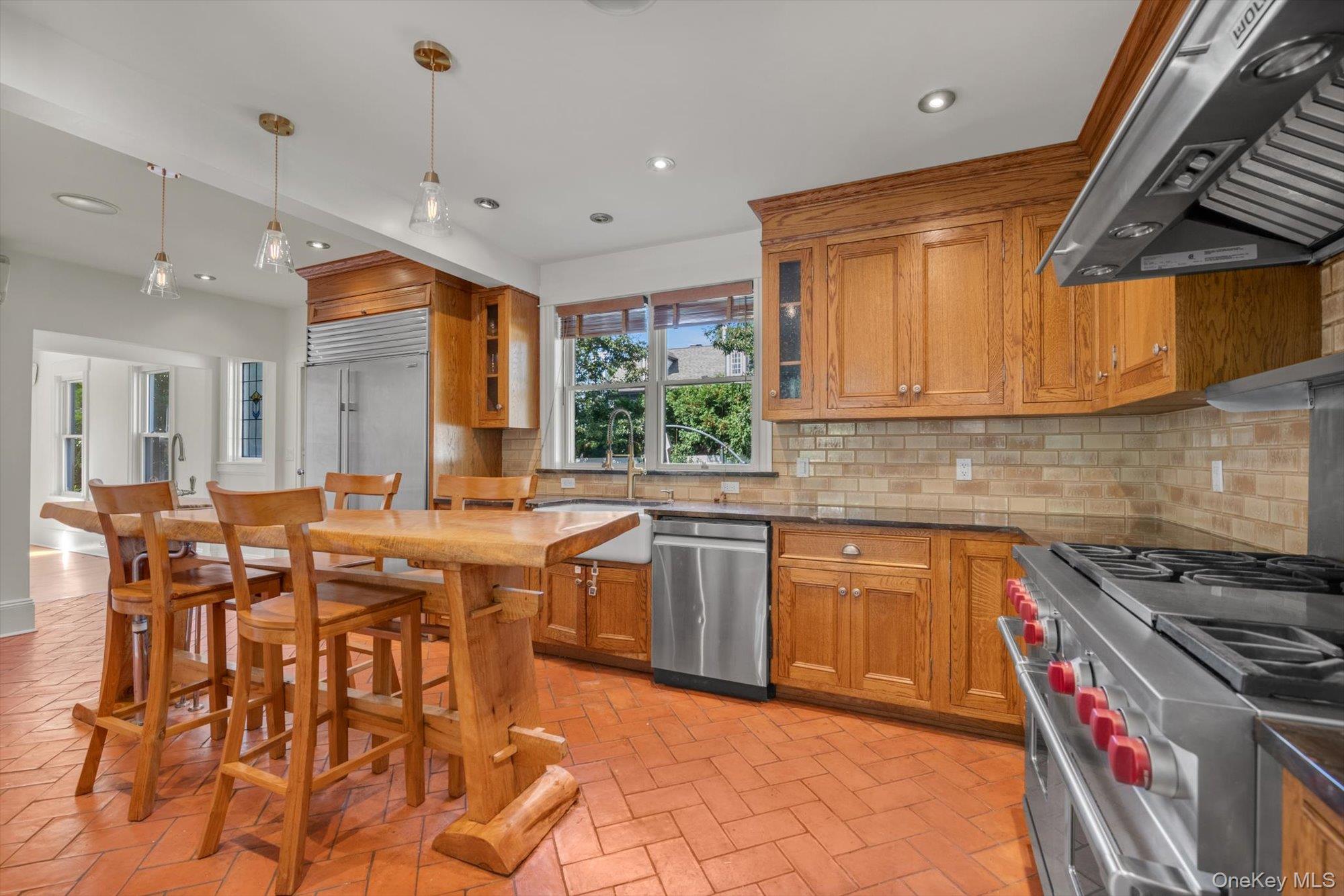 182 Berry Hill Road, Syosset, NY 11791