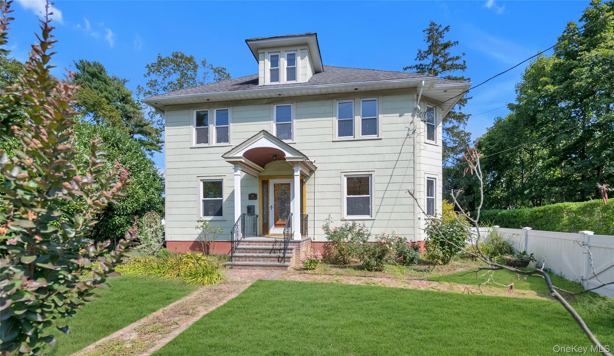 182 Berry Hill Road, Syosset, NY 11791