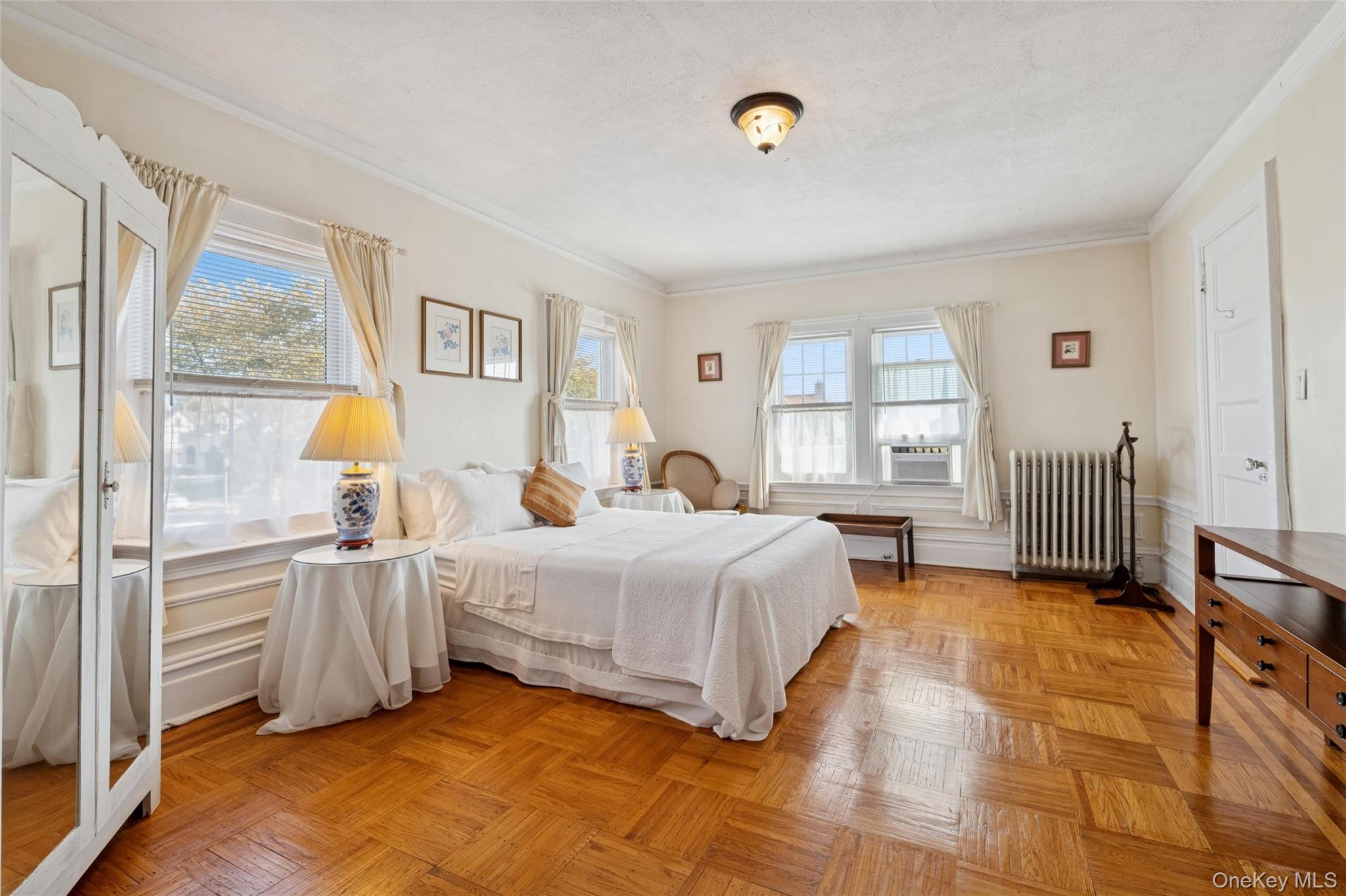 161 W Beech Street, Long Beach, NY 11561