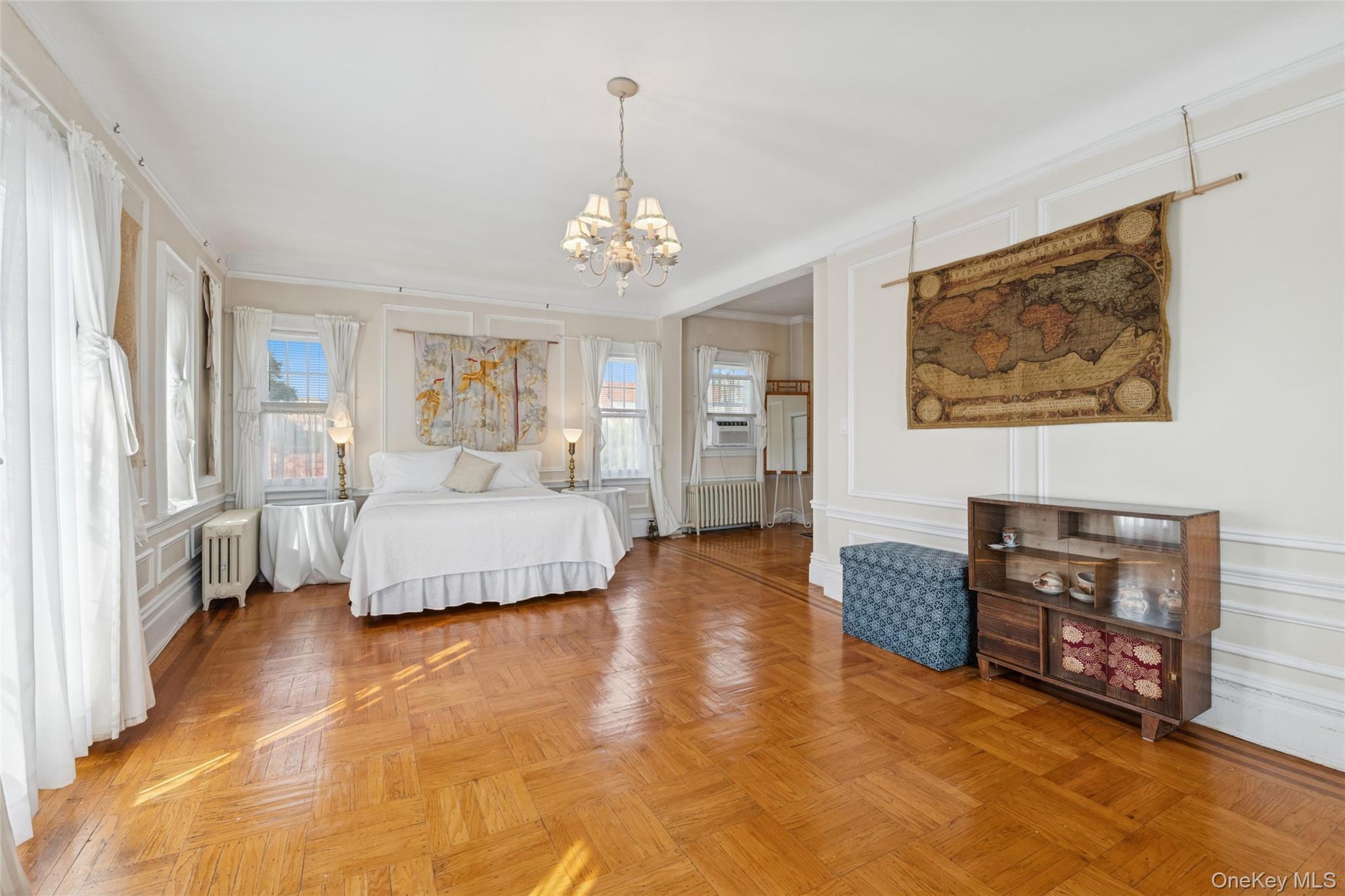 161 W Beech Street, Long Beach, NY 11561