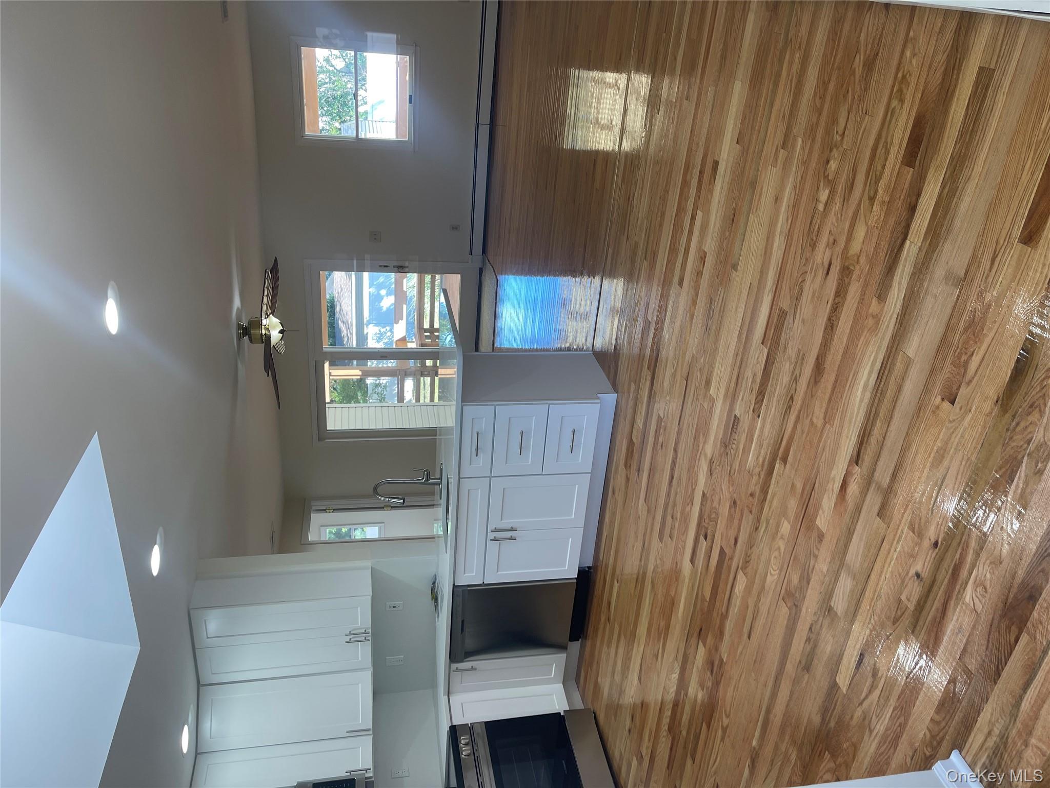 20 Pequot Lane, East Islip, NY 11730