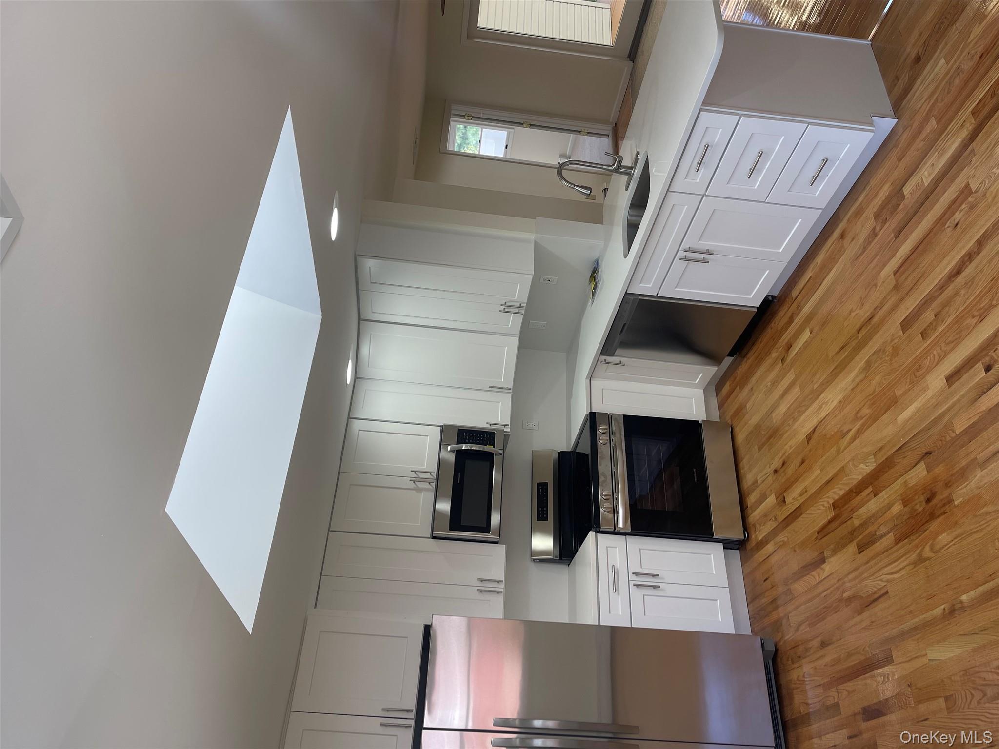 20 Pequot Lane, East Islip, NY 11730