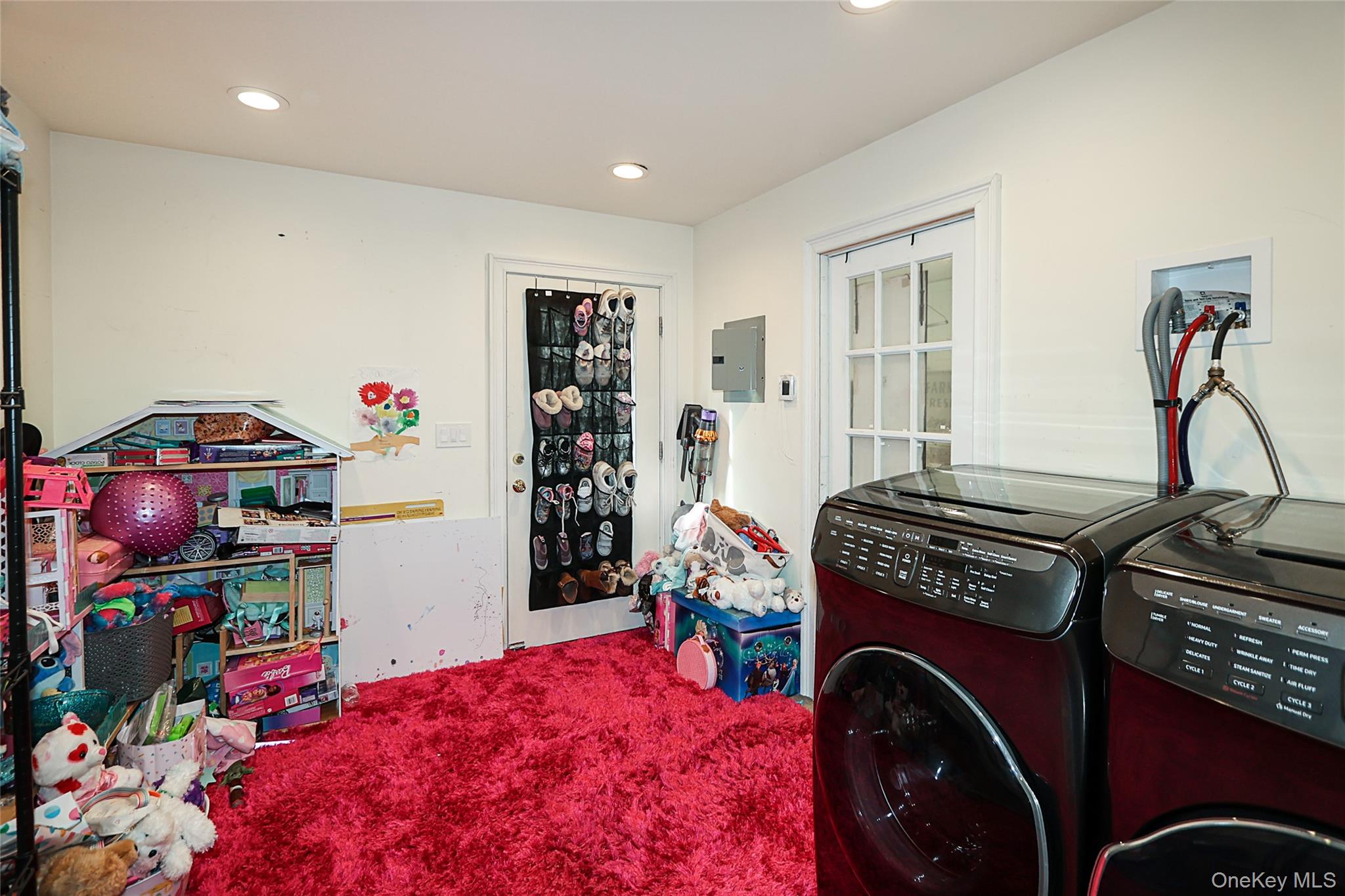 5 Bristol Street, Huntington, NY 11743