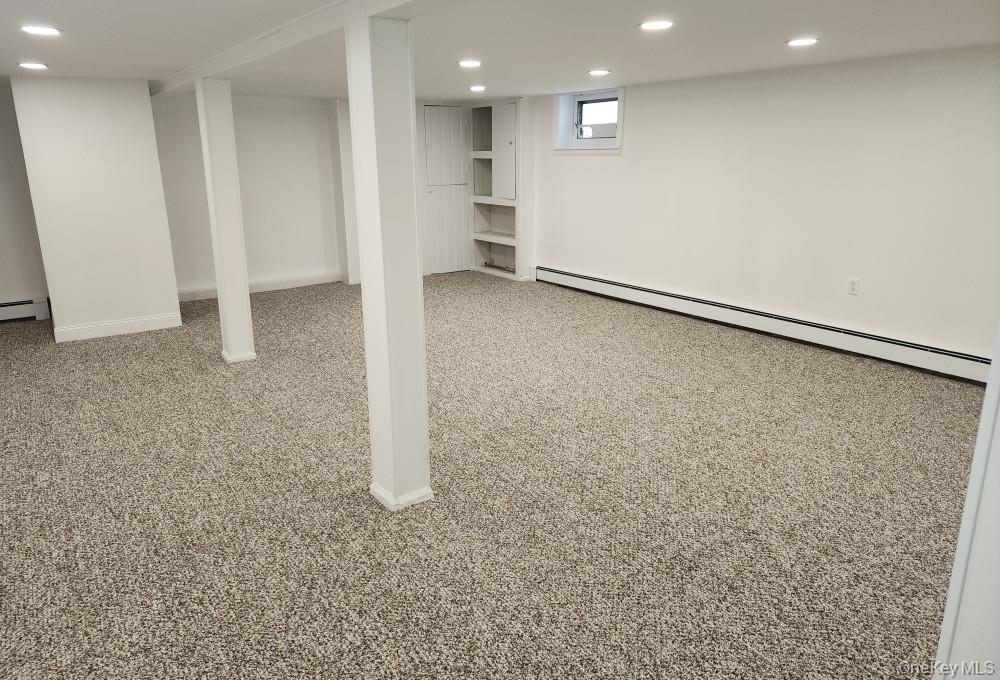 206 N Kentucky Avenue, Massapequa, NY 11758