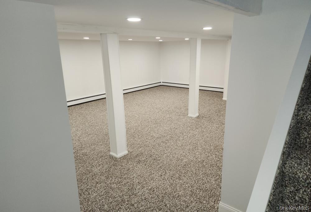 206 N Kentucky Avenue, Massapequa, NY 11758