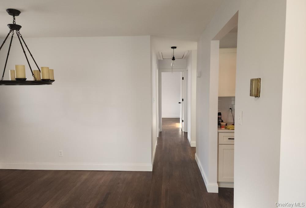 206 N Kentucky Avenue, Massapequa, NY 11758