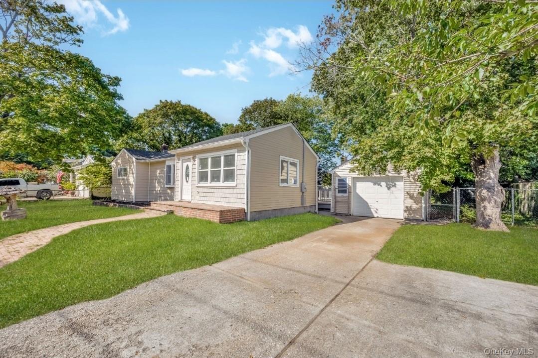 57 W 6th Street, Patchogue, NY 11772