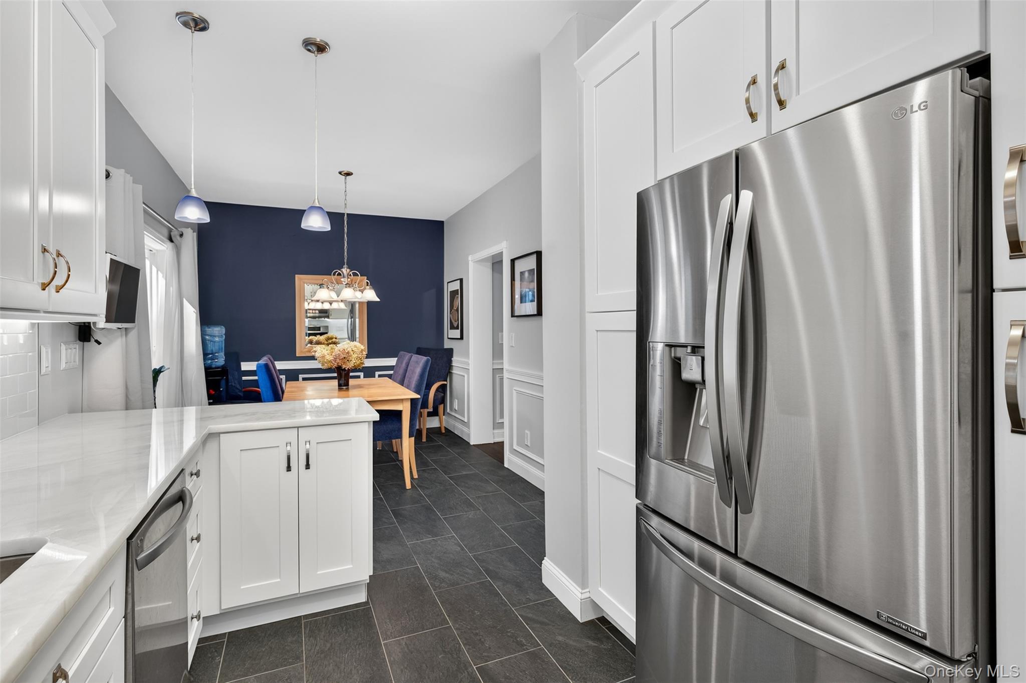 8 Ledger View Court, Highland Mills, NY 10930