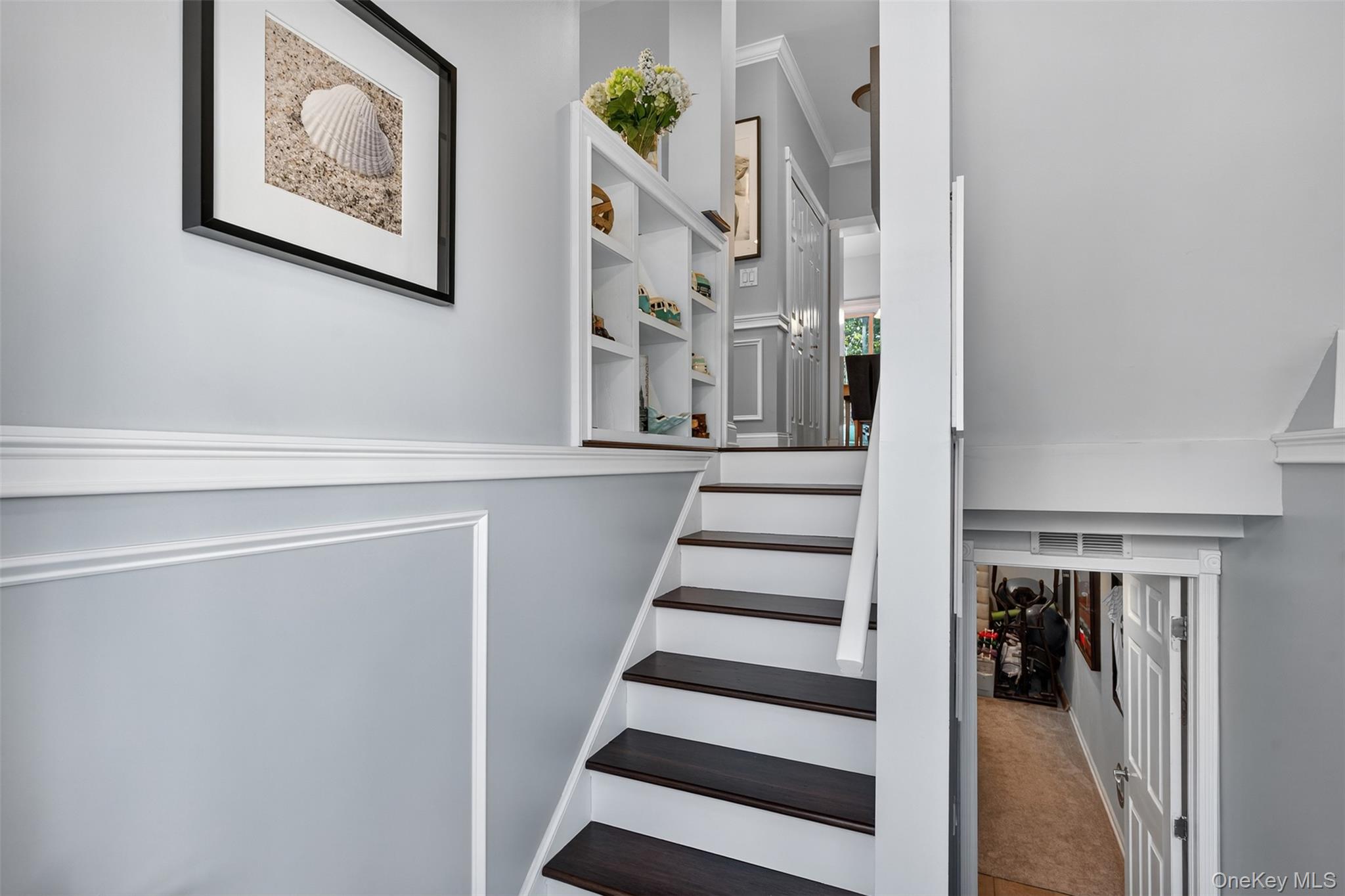 8 Ledger View Court, Highland Mills, NY 10930