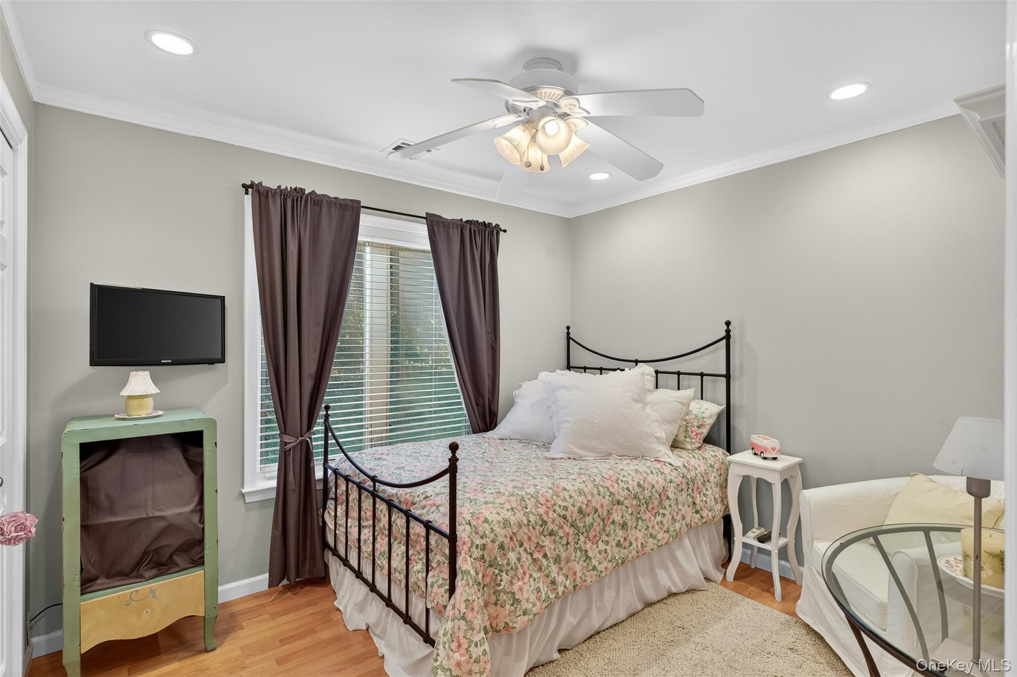 8 Ledger View Court, Highland Mills, NY 10930