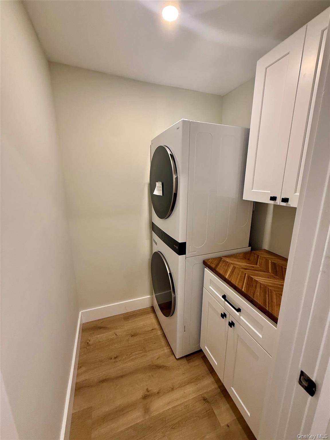 115 Weeks Avenue, Manorville, NY 11949