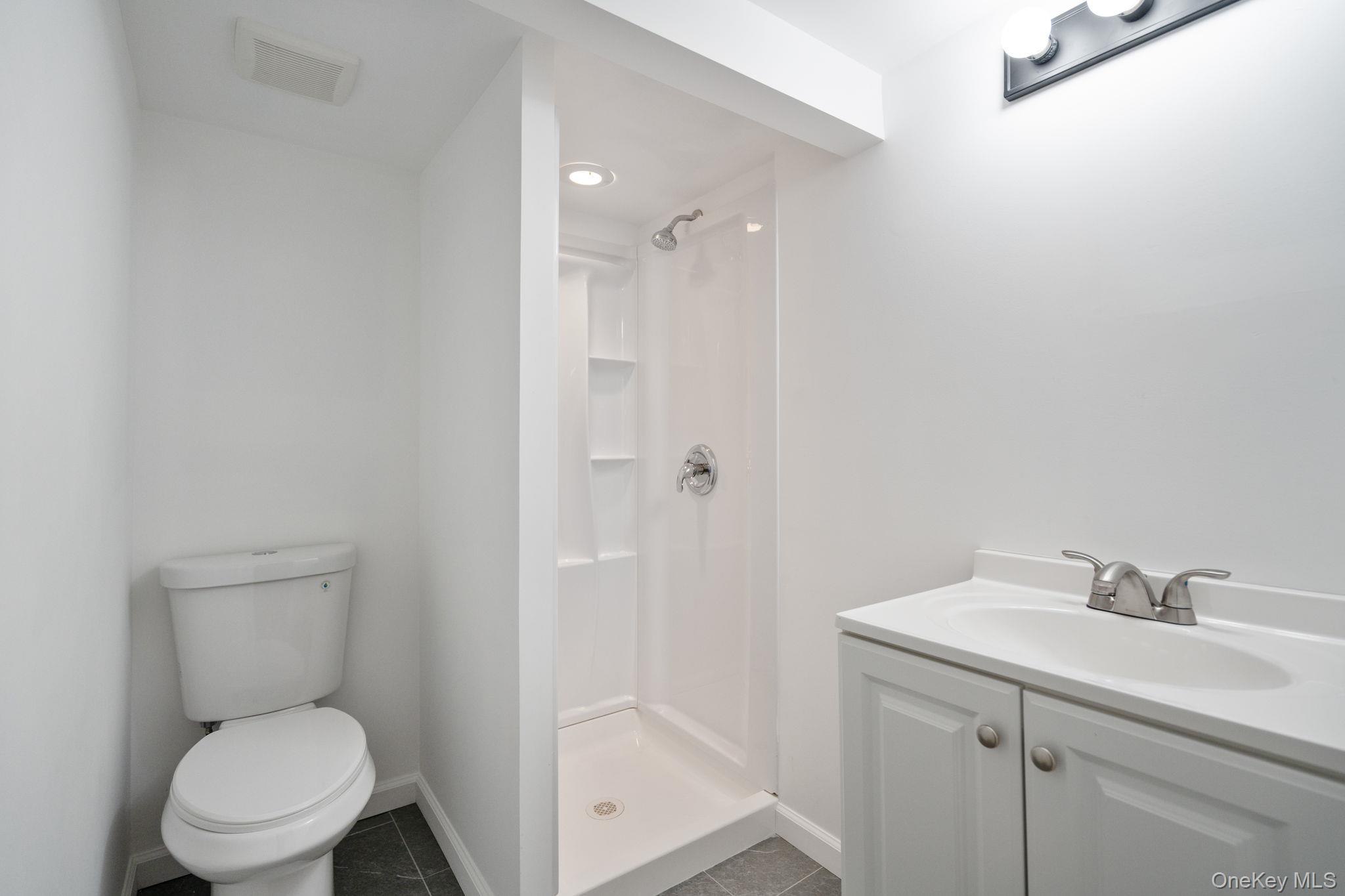 68 Thorne Avenue, North Massapequa, NY 11758