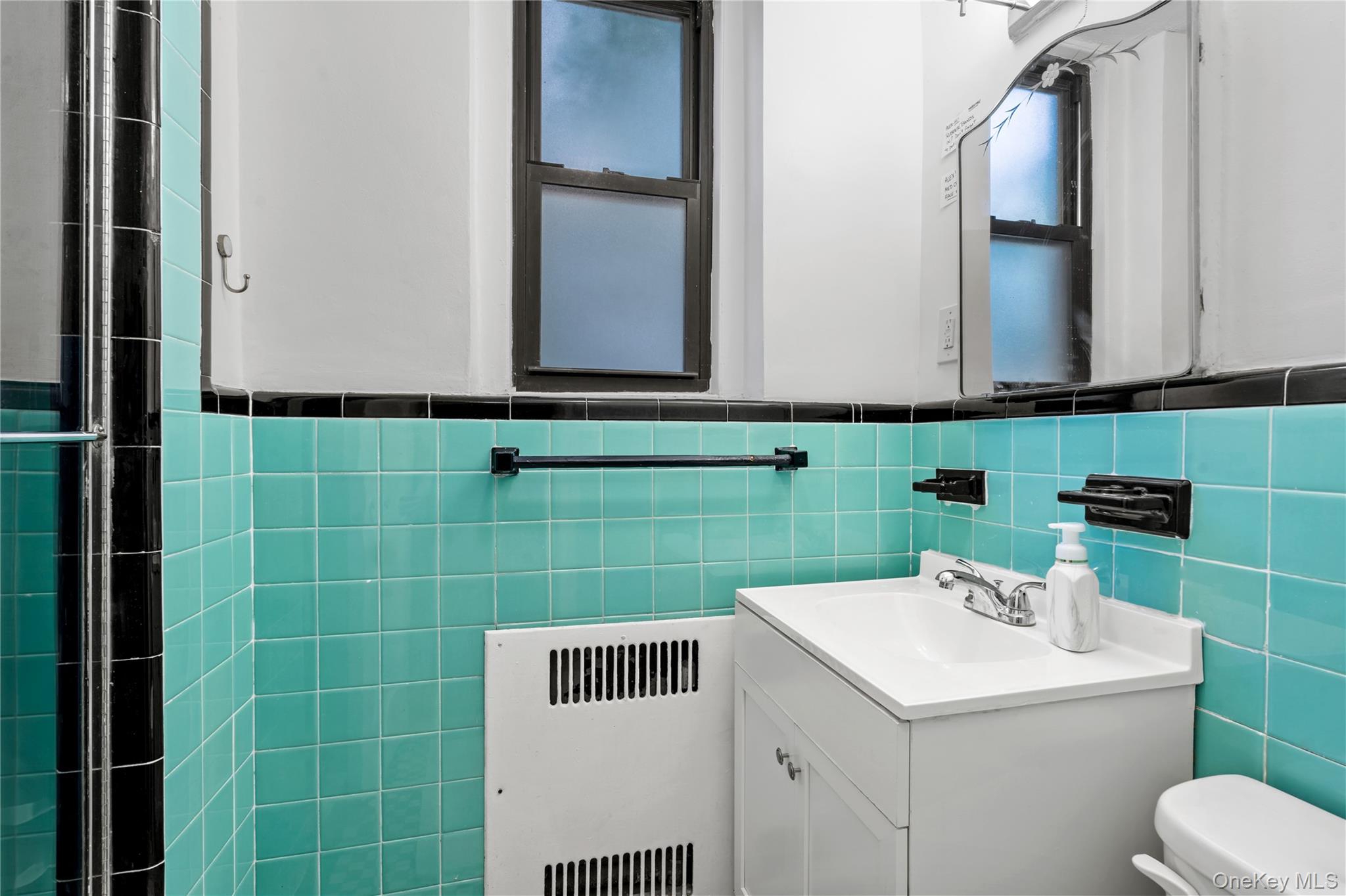 83-80 118th Street # 4O, Kew Gardens, NY 11415