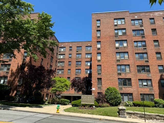 11 Lake Street # 5B, White Plains, NY 10603