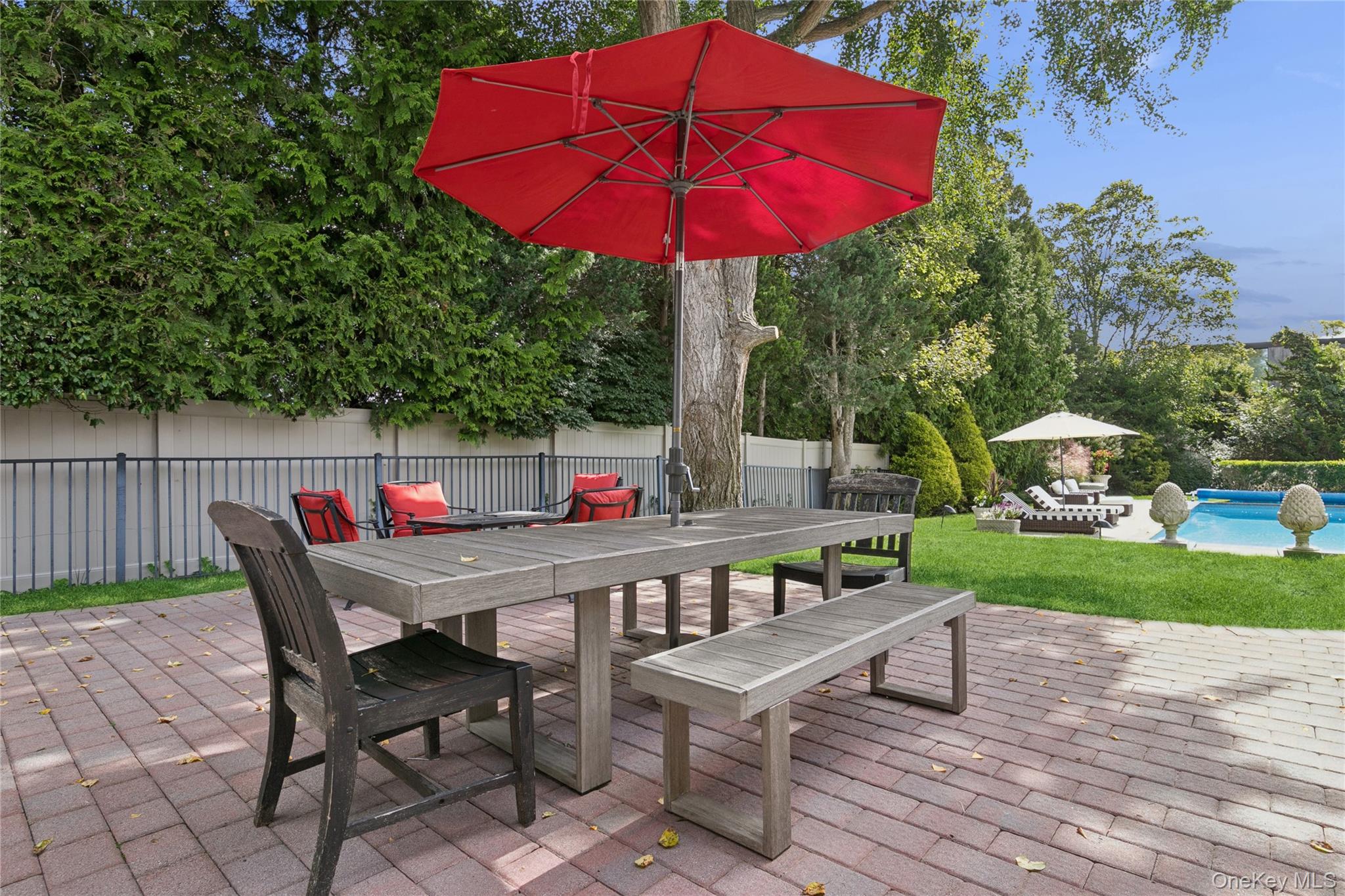 283 Main Street, Westhampton Beach, NY 11978