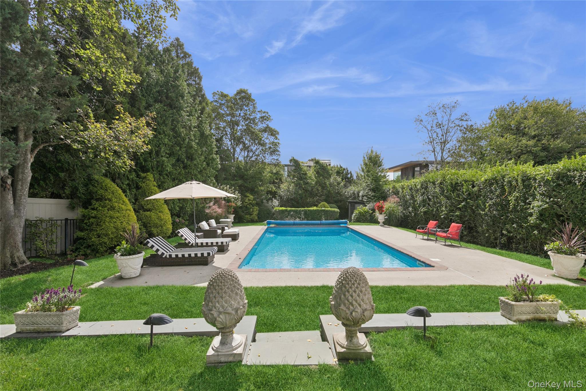 283 Main Street, Westhampton Beach, NY 11978