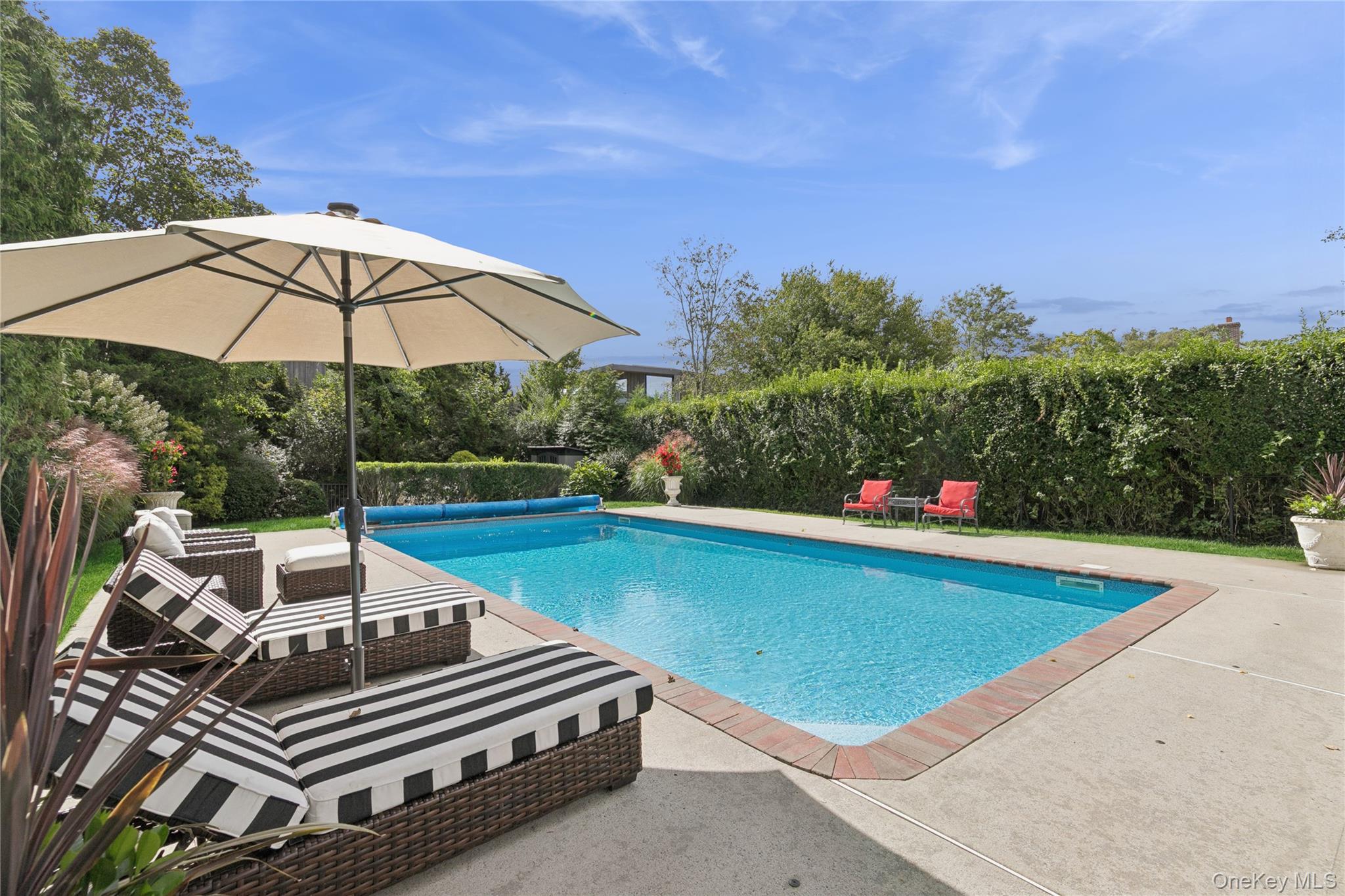 283 Main Street, Westhampton Beach, NY 11978