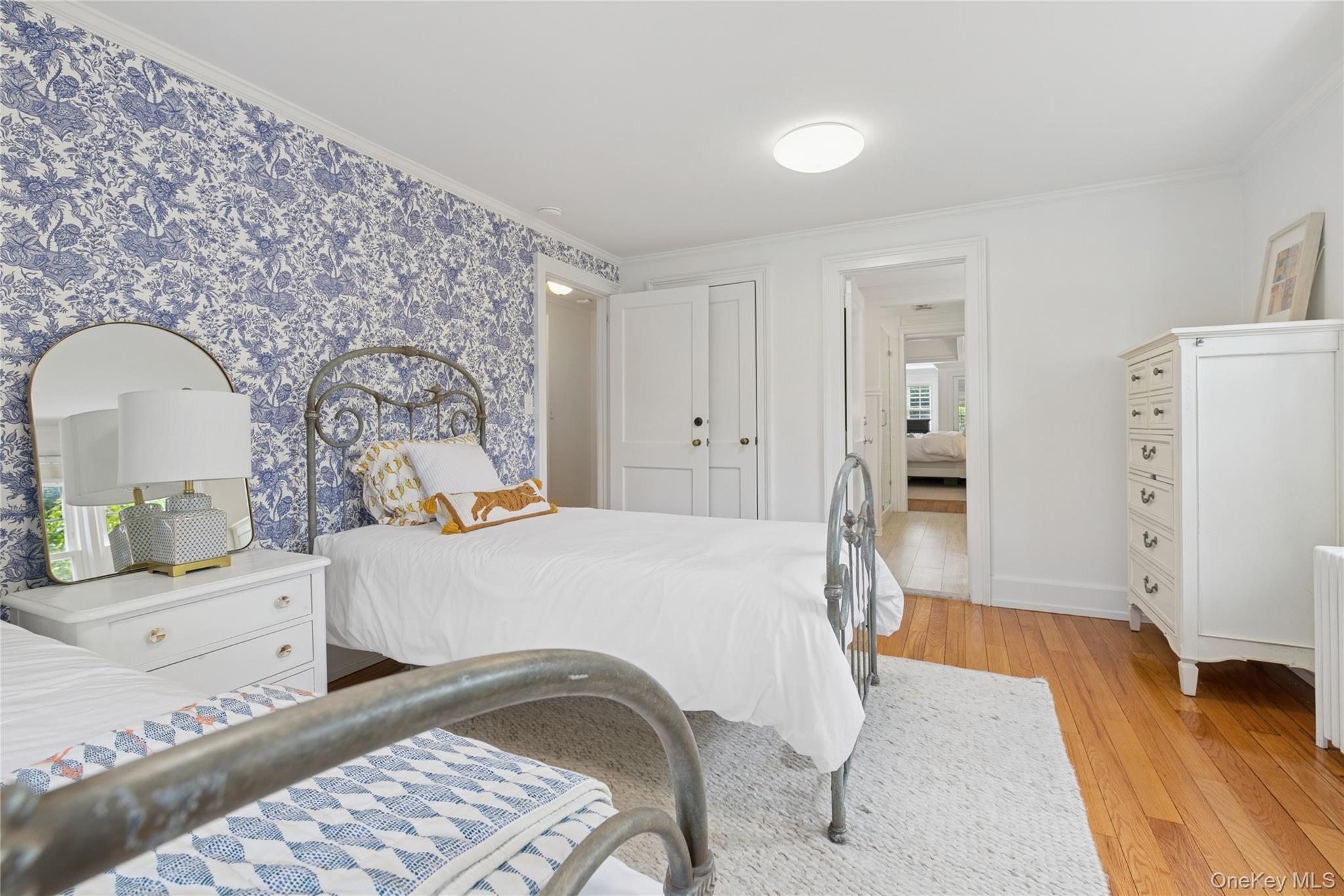 283 Main Street, Westhampton Beach, NY 11978