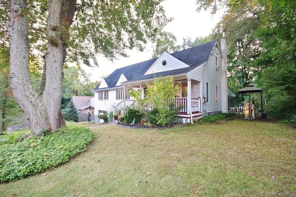 22 Richmond Place, Cortlandt Manor, NY 10567