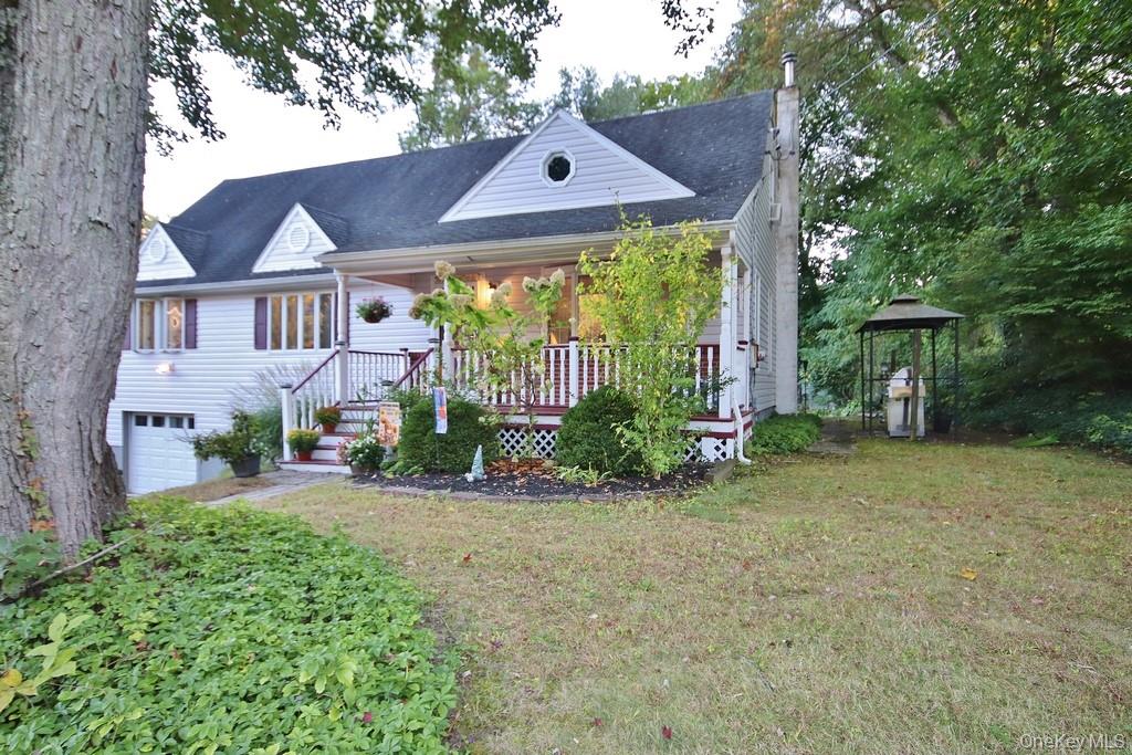 22 Richmond Place, Cortlandt Manor, NY 10567