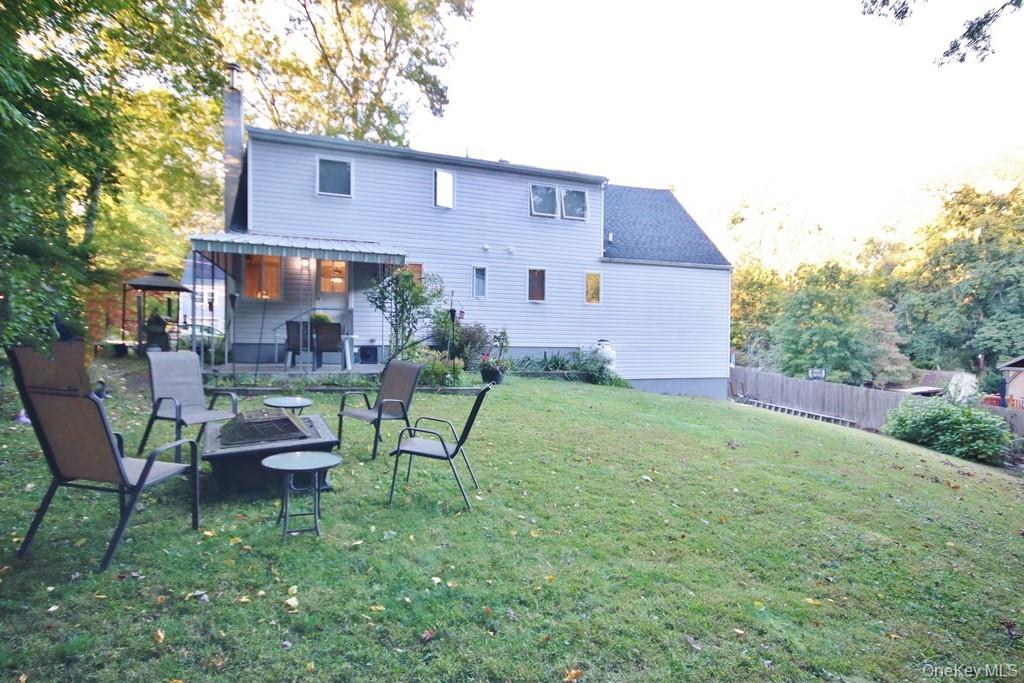 22 Richmond Place, Cortlandt Manor, NY 10567