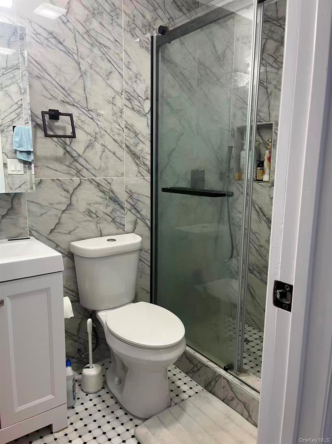 9977 164th Drive, Howard Beach, NY 11414