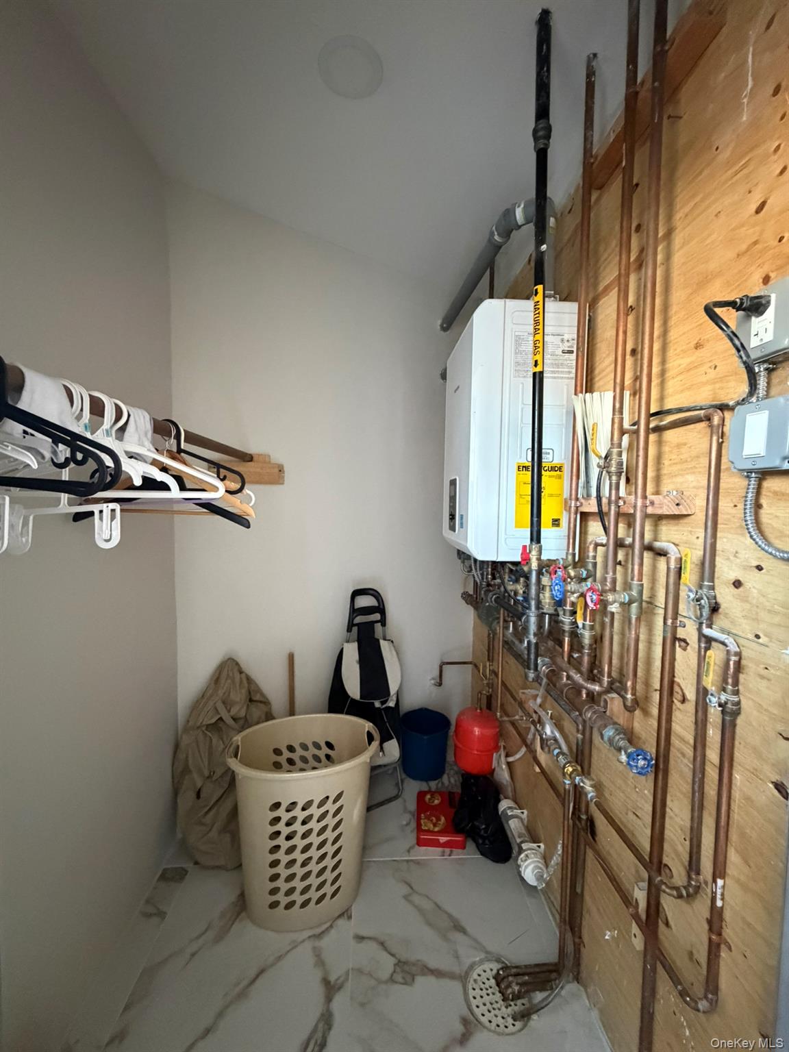 9977 164th Drive, Howard Beach, NY 11414