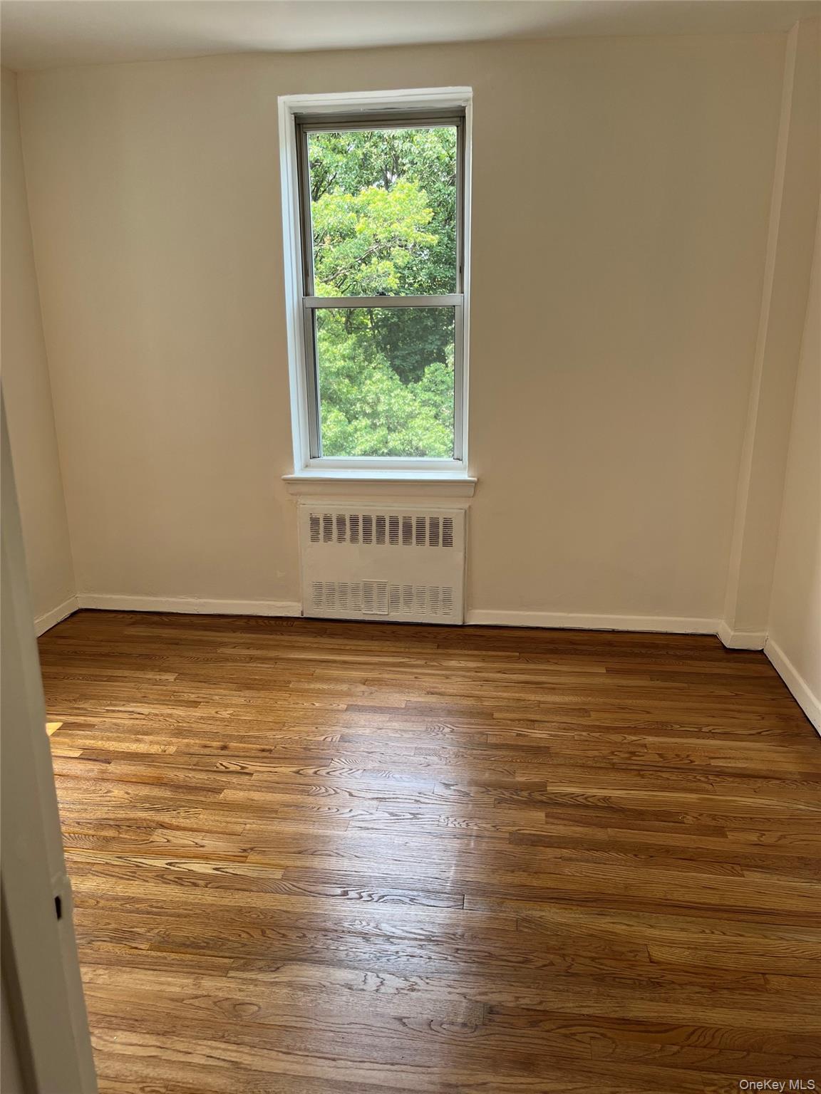 4320 E Van Cortlandt Park E # 5E, Bronx, NY 10470