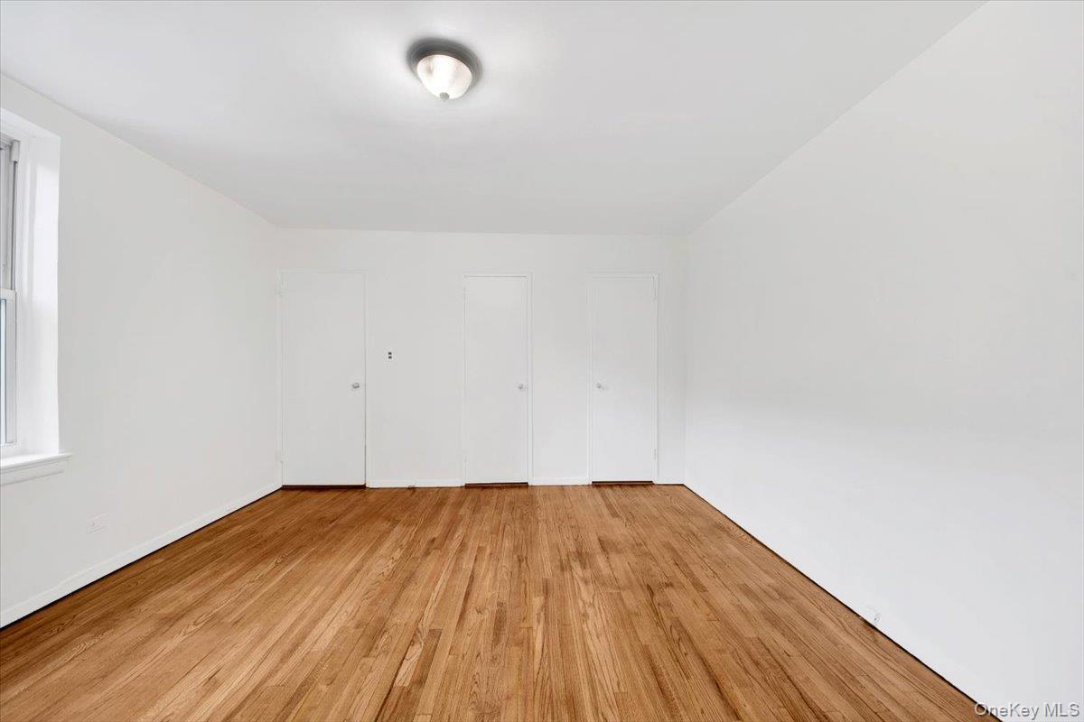 4320 E Van Cortlandt Park E # 5E, Bronx, NY 10470