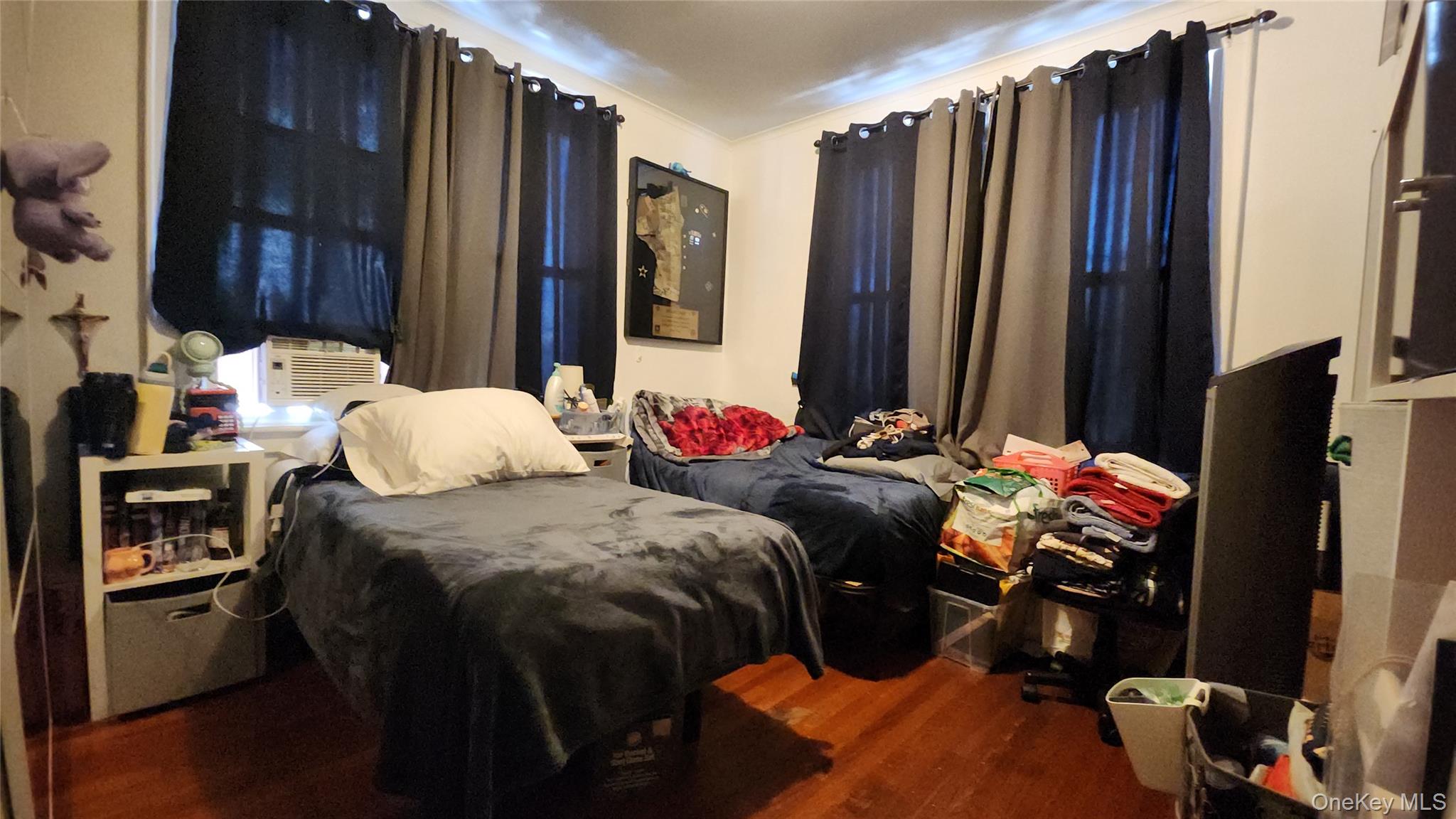 5434 83rd Street, Elmhurst, NY 11373