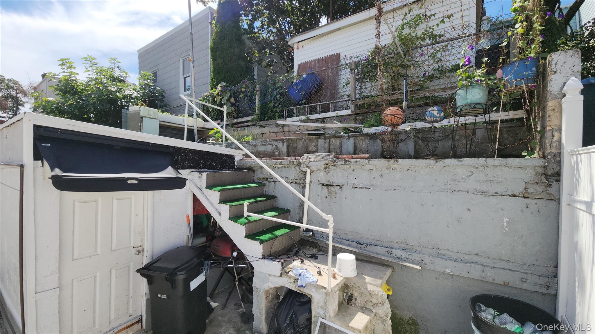 5434 83rd Street, Elmhurst, NY 11373