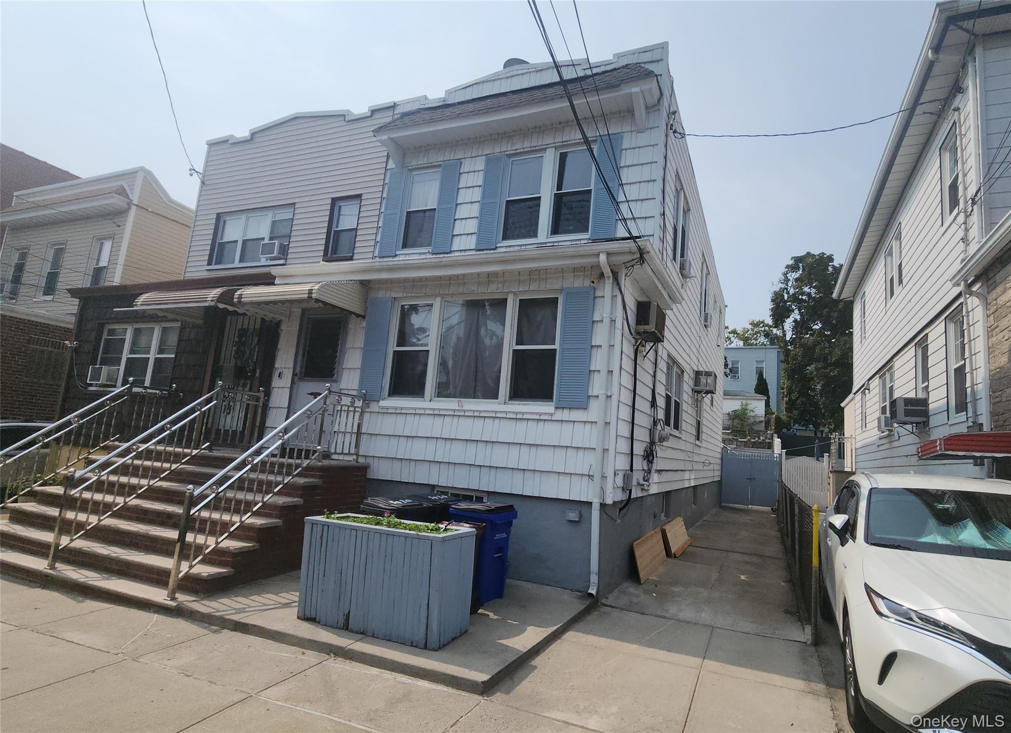 5434 83rd Street, Elmhurst, NY 11373