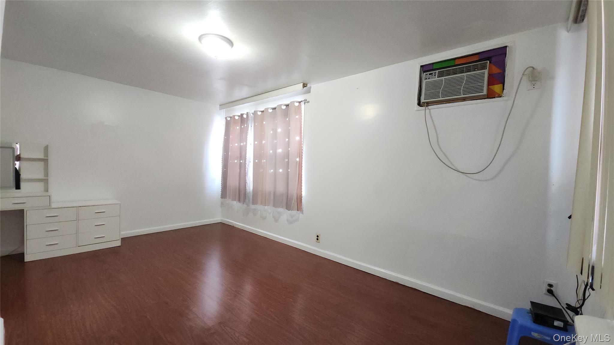 5434 83rd Street, Elmhurst, NY 11373