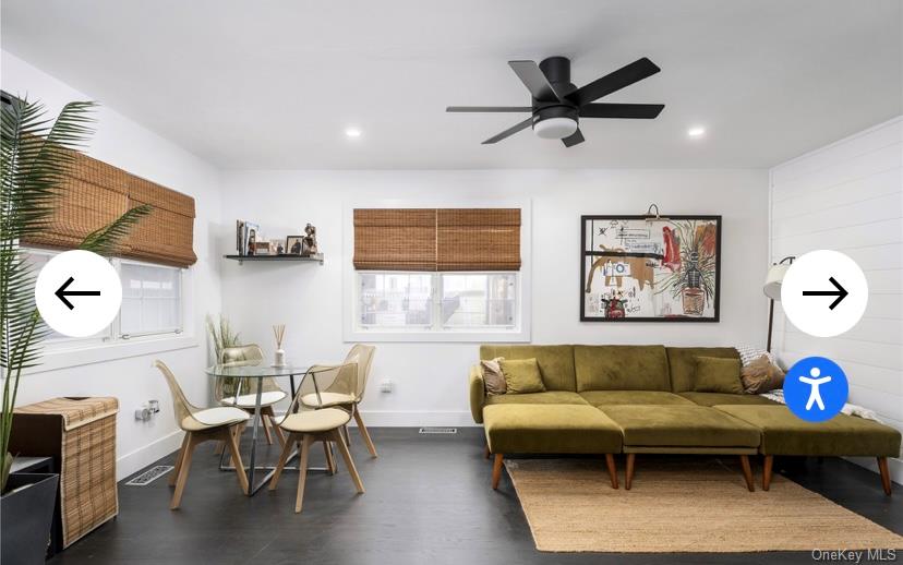 40 Canoe Place # 3, Hampton Bays, NY 11946