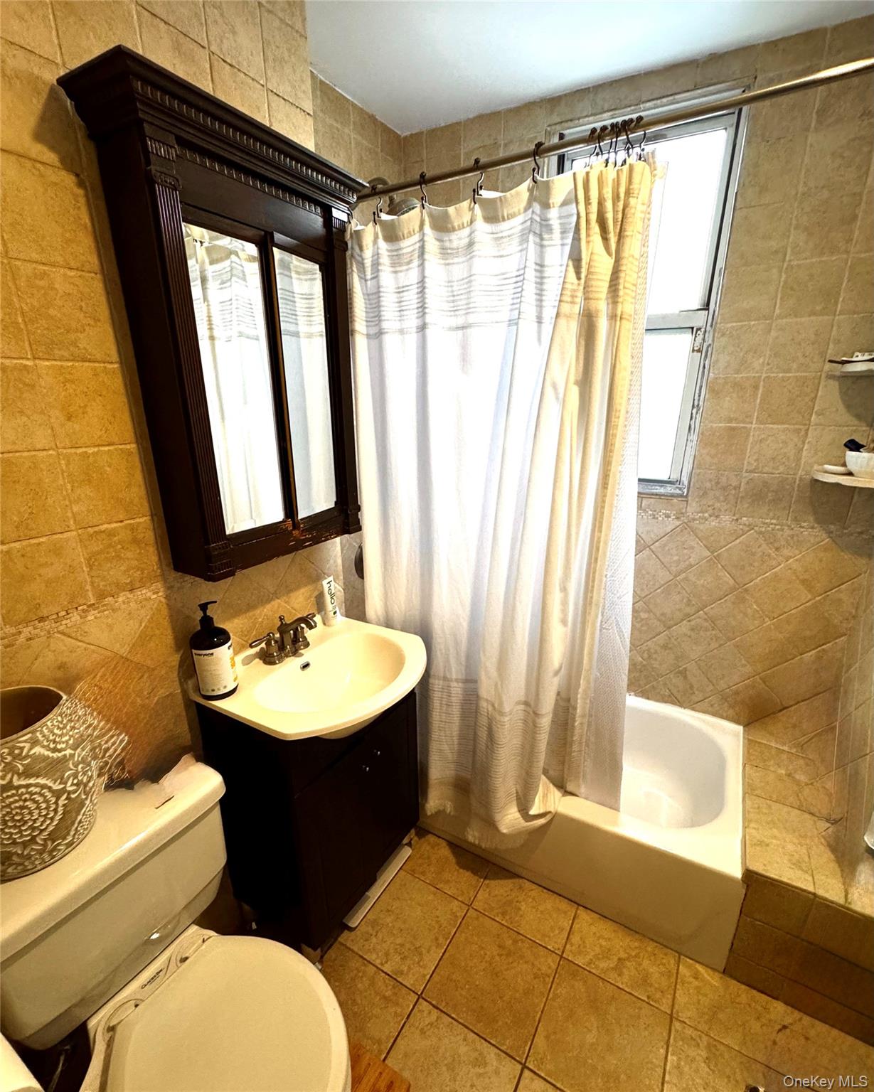 2888 Harrington Avenue, Bronx, NY 10461