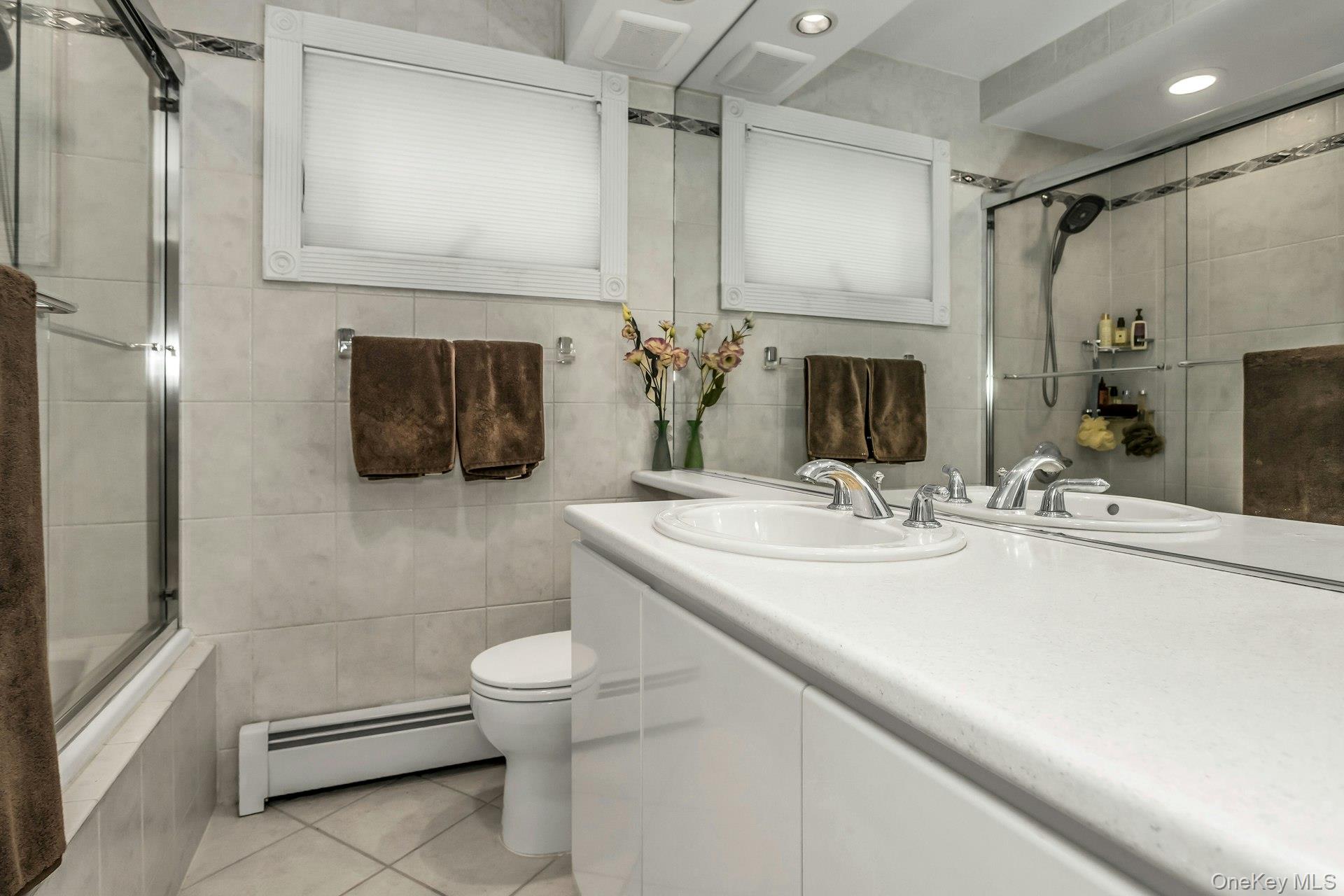 30 Azalea Court, Plainview, NY 11803