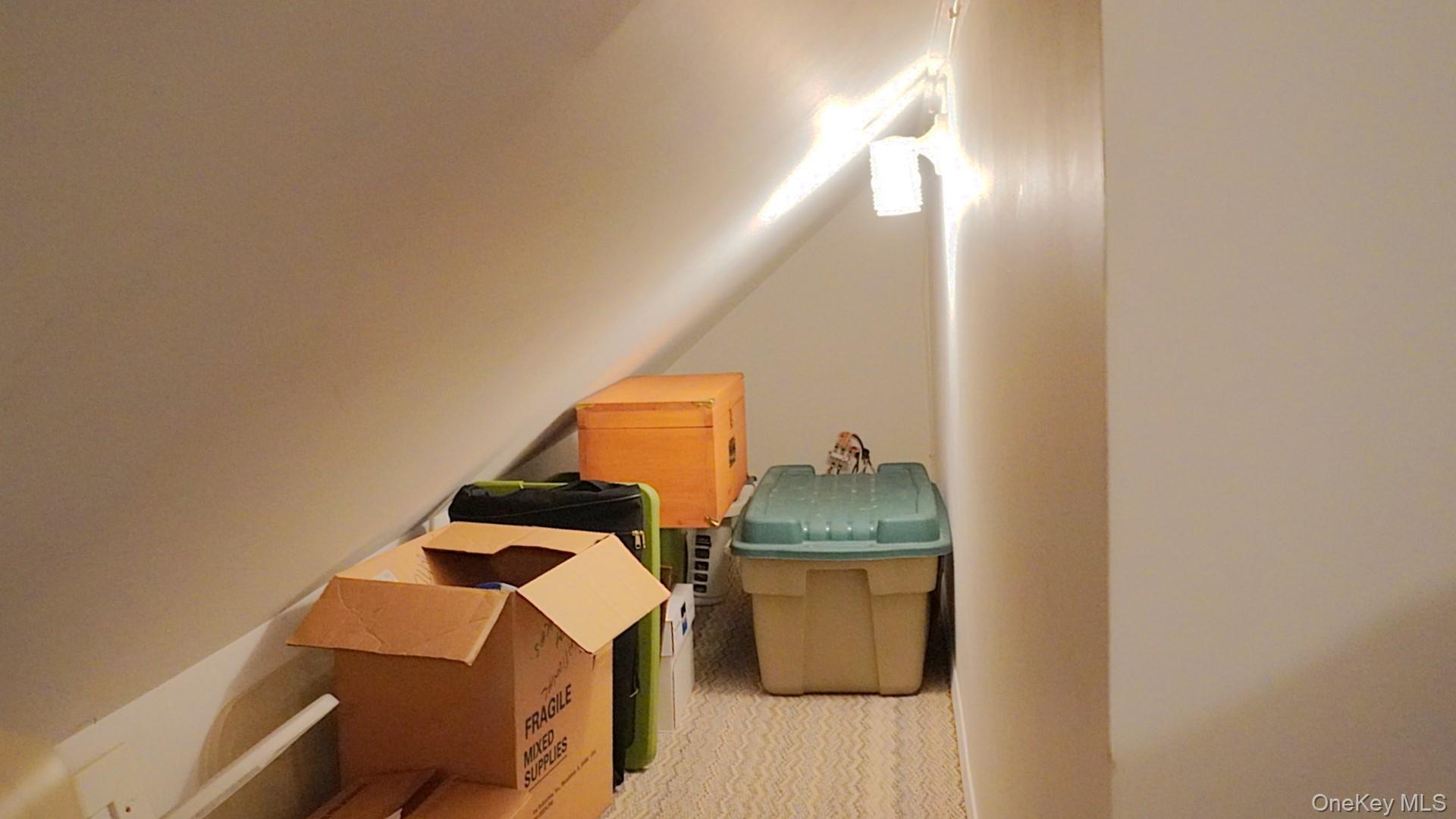 20 Pelhamside Drive, New Rochelle, NY 10801