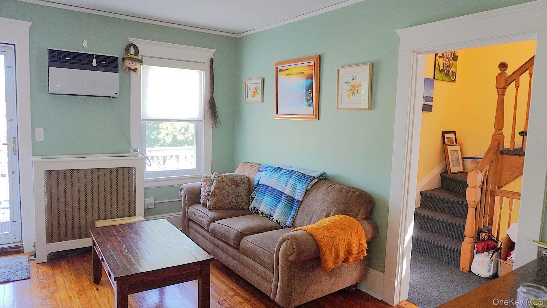 20 Pelhamside Drive, New Rochelle, NY 10801