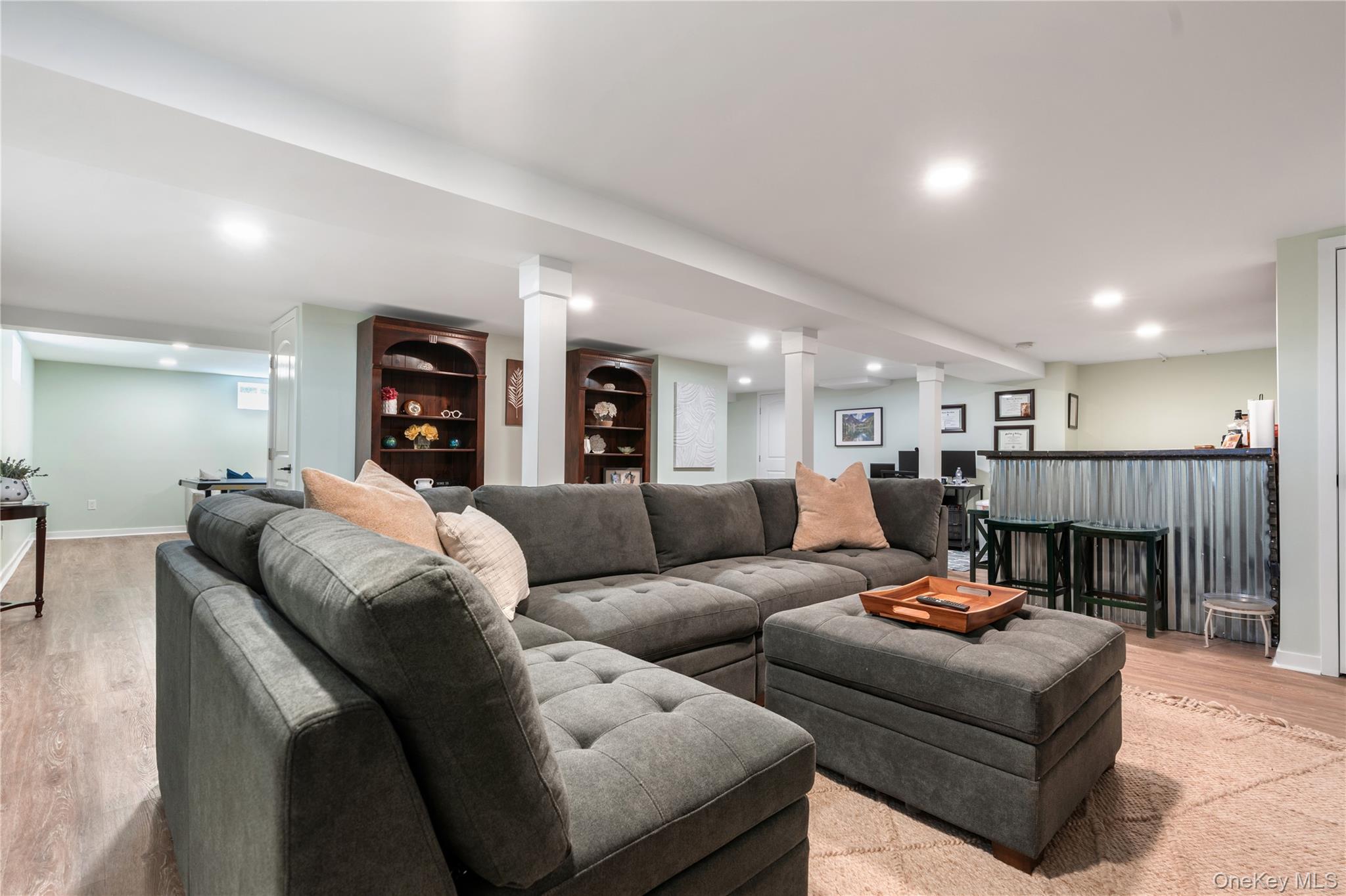 9 Piper Court, Saint James, NY 11780