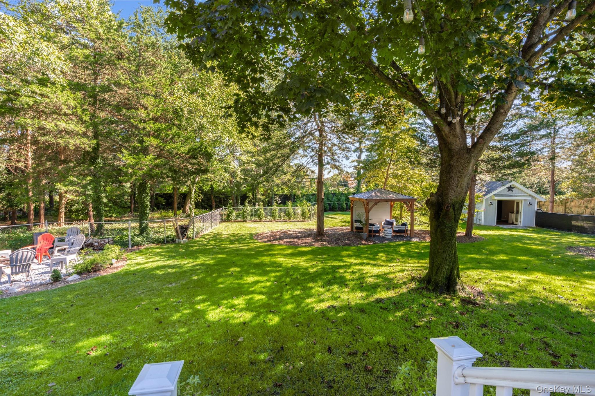 9 Piper Court, Saint James, NY 11780