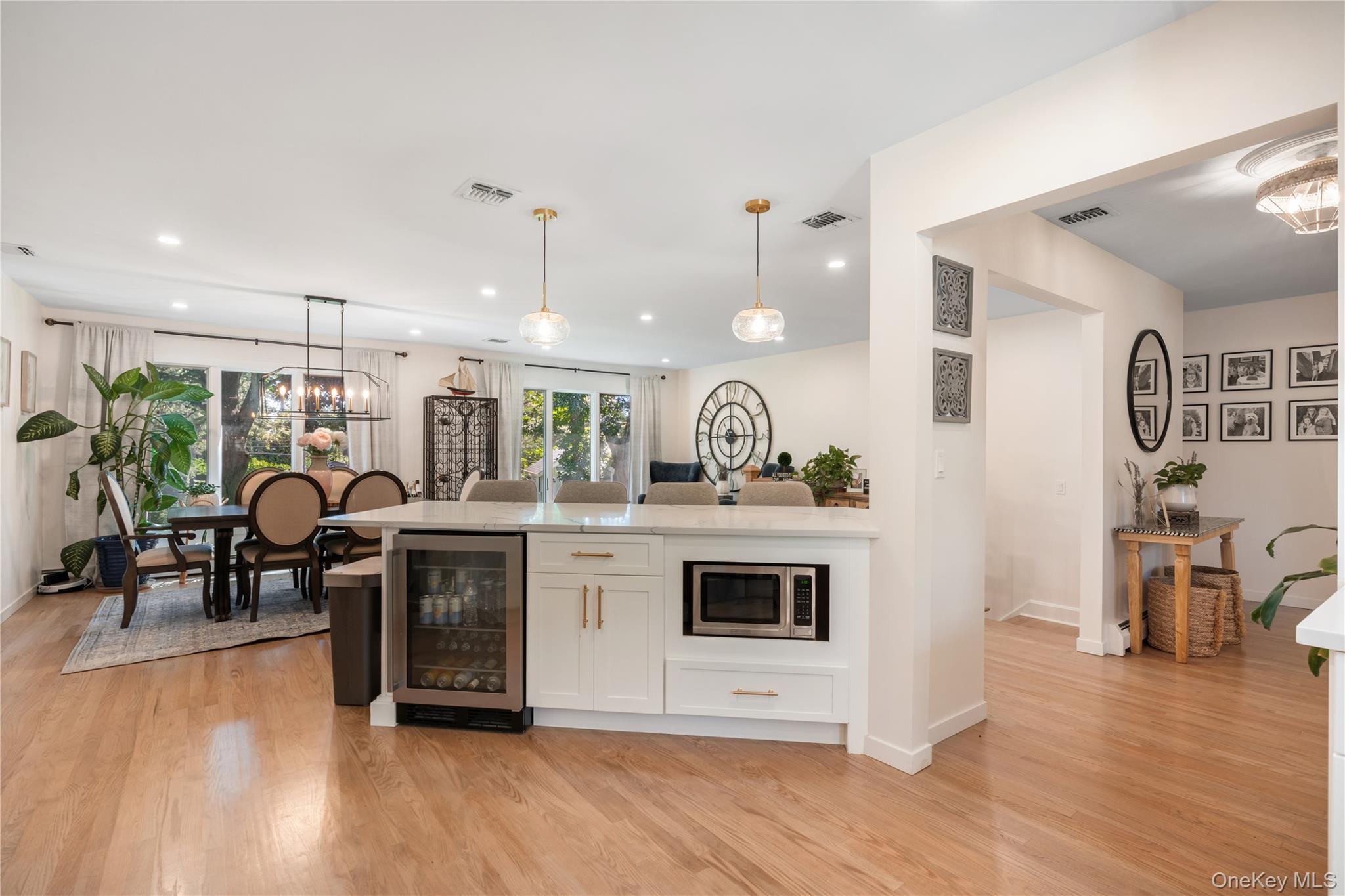 9 Piper Court, Saint James, NY 11780