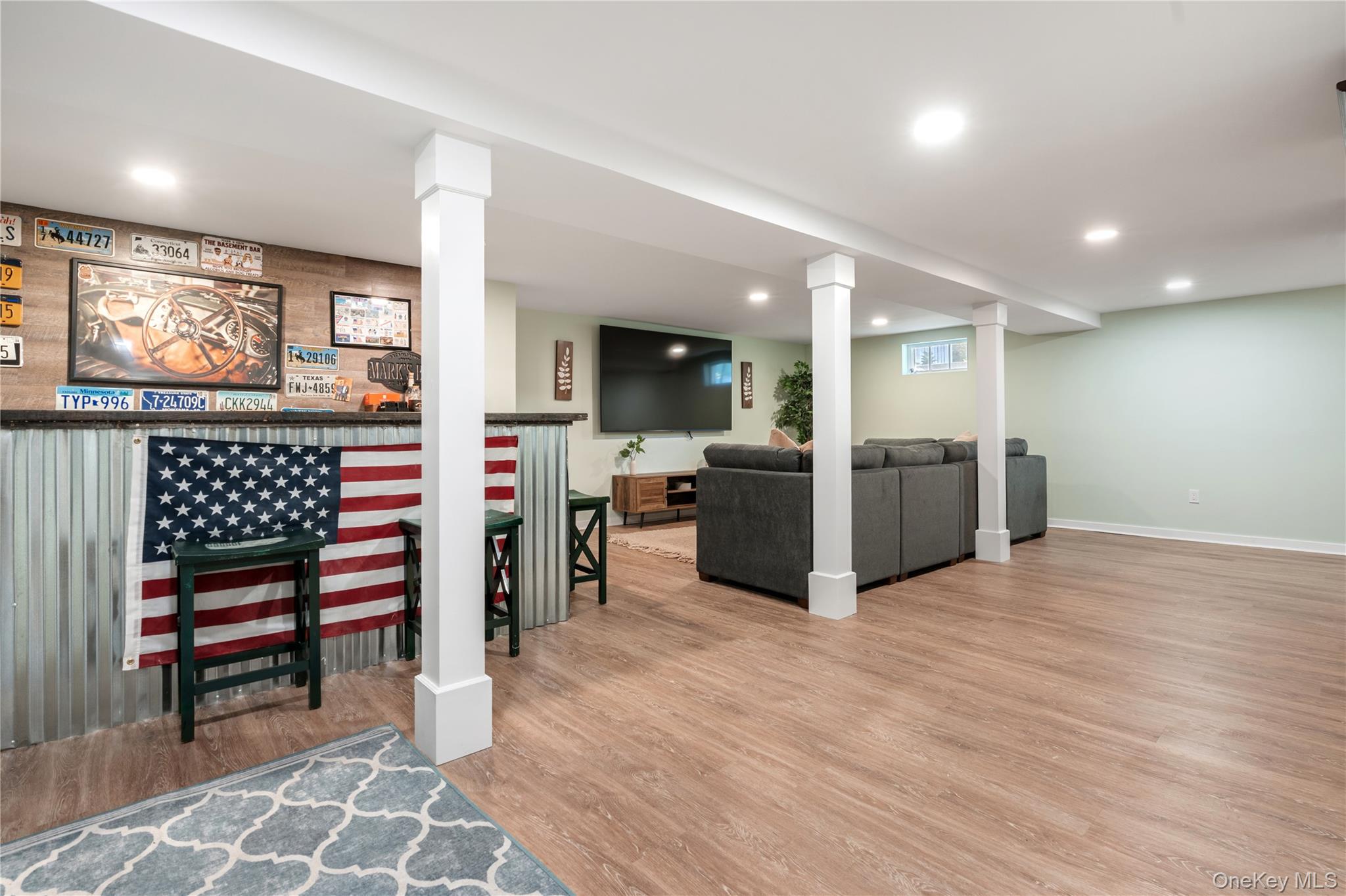 9 Piper Court, Saint James, NY 11780