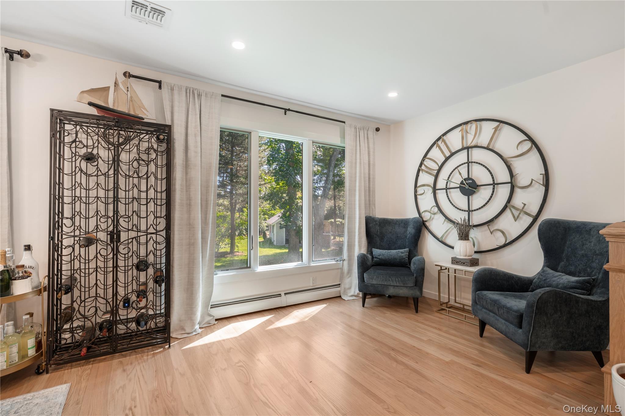 9 Piper Court, Saint James, NY 11780