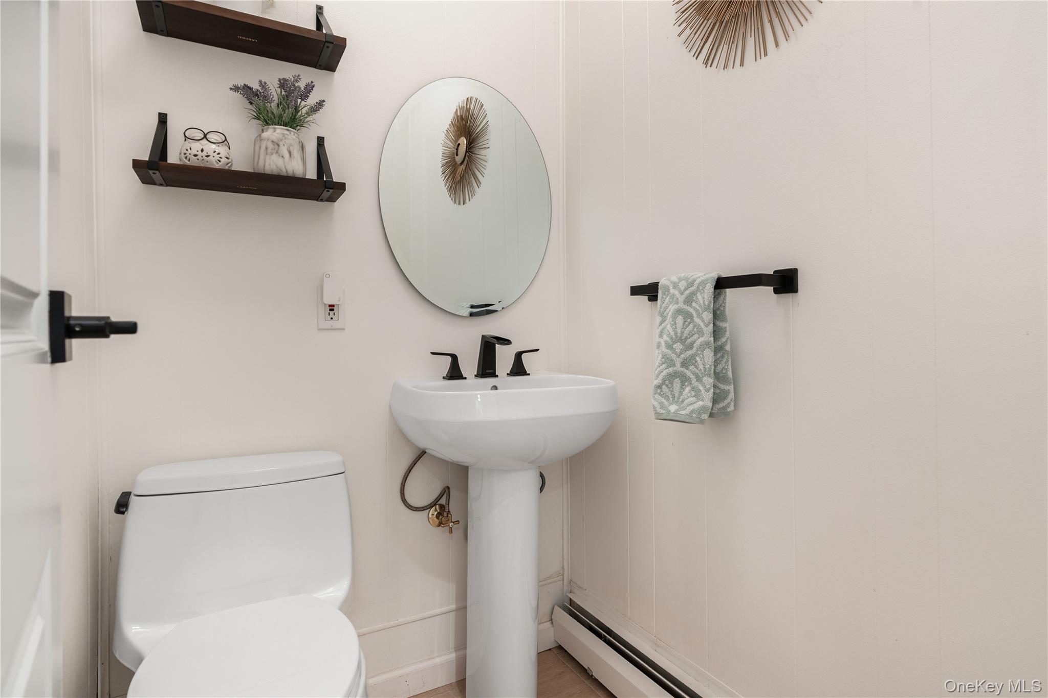 9 Piper Court, Saint James, NY 11780