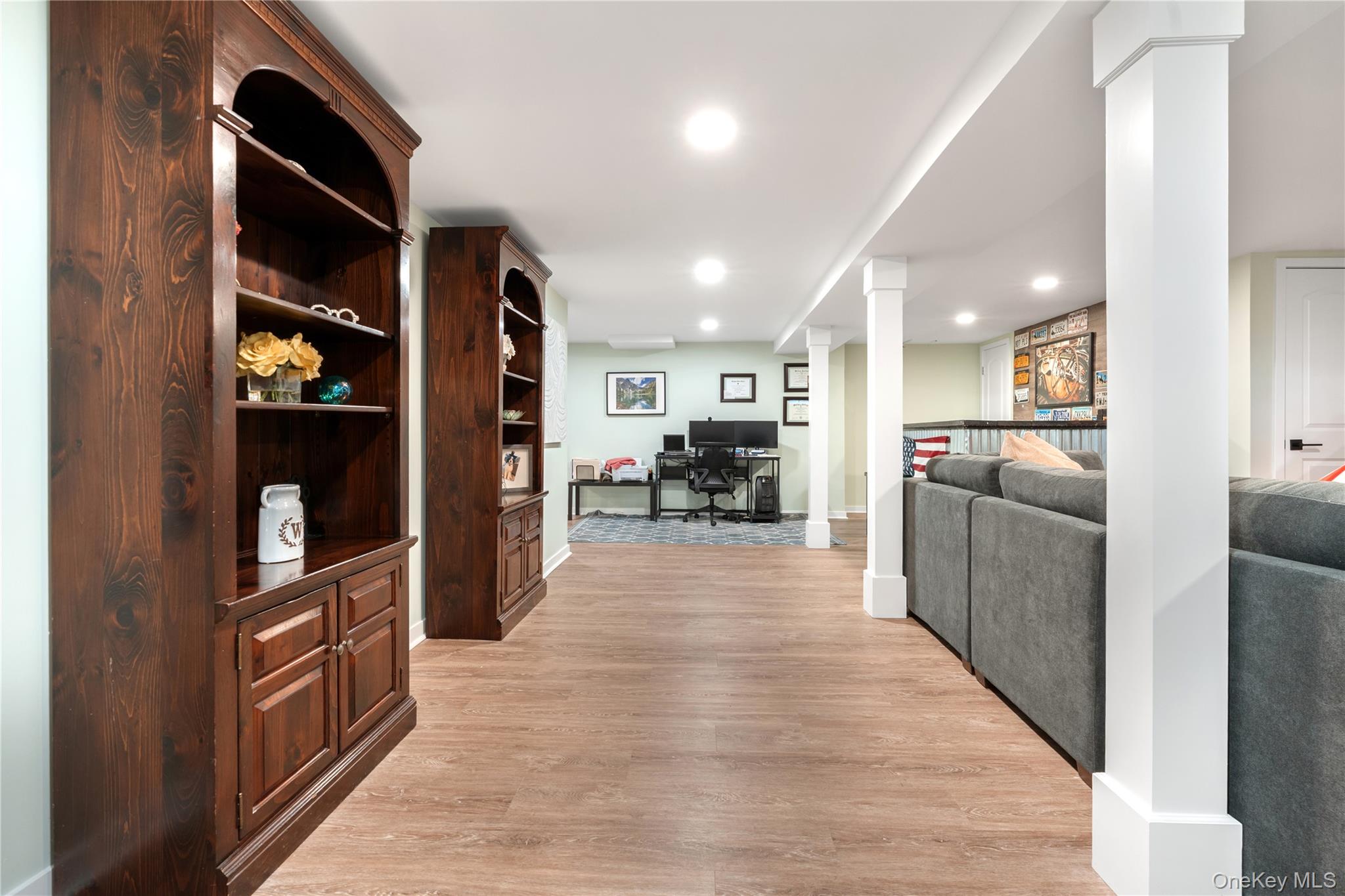 9 Piper Court, Saint James, NY 11780