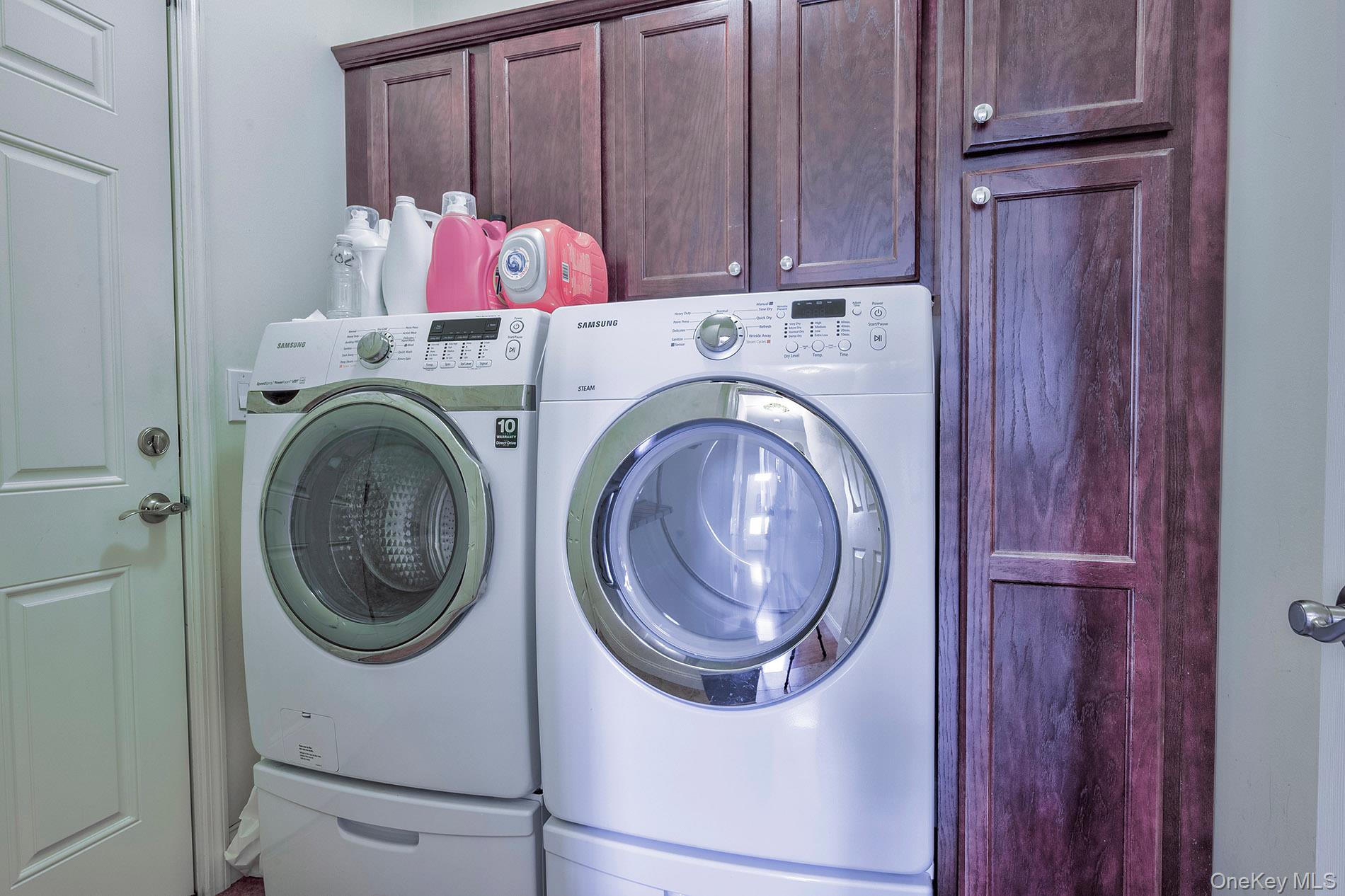 60 Pacific Dunes Court, Medford, NY 11763